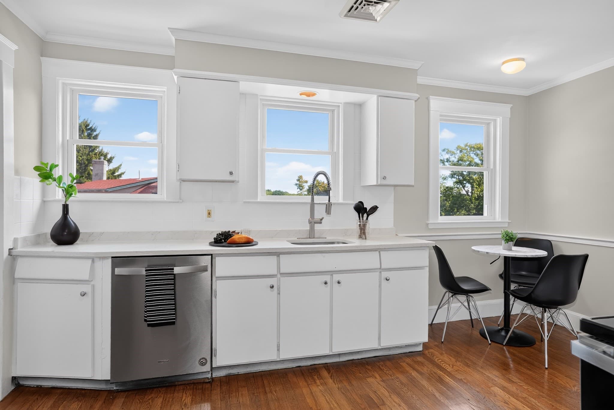 Condominium at 330 Charles River Rd # 330, Watertown MA 02472, Watertown, photo 14 of 38