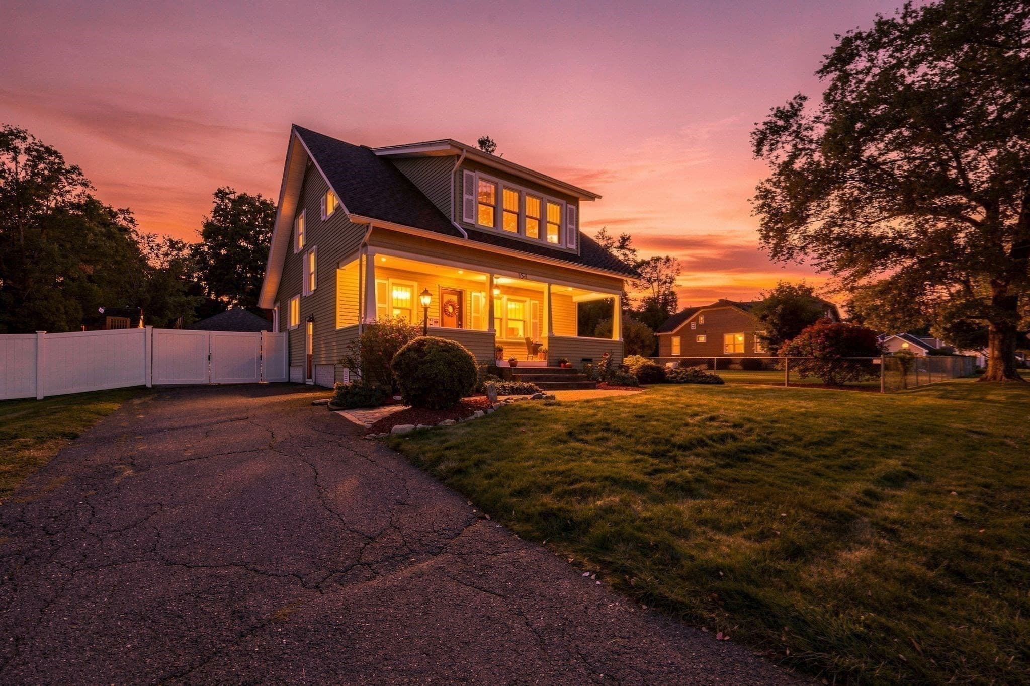 Single Family Residence at 154 Ely Ave, West Springfield MA 01089, West Springfield, photo 5 of 42