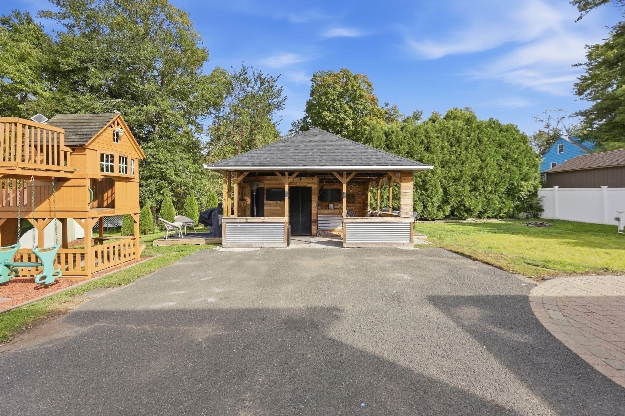 Single Family Residence at 154 Ely Ave, West Springfield MA 01089, West Springfield, photo 37 of 42