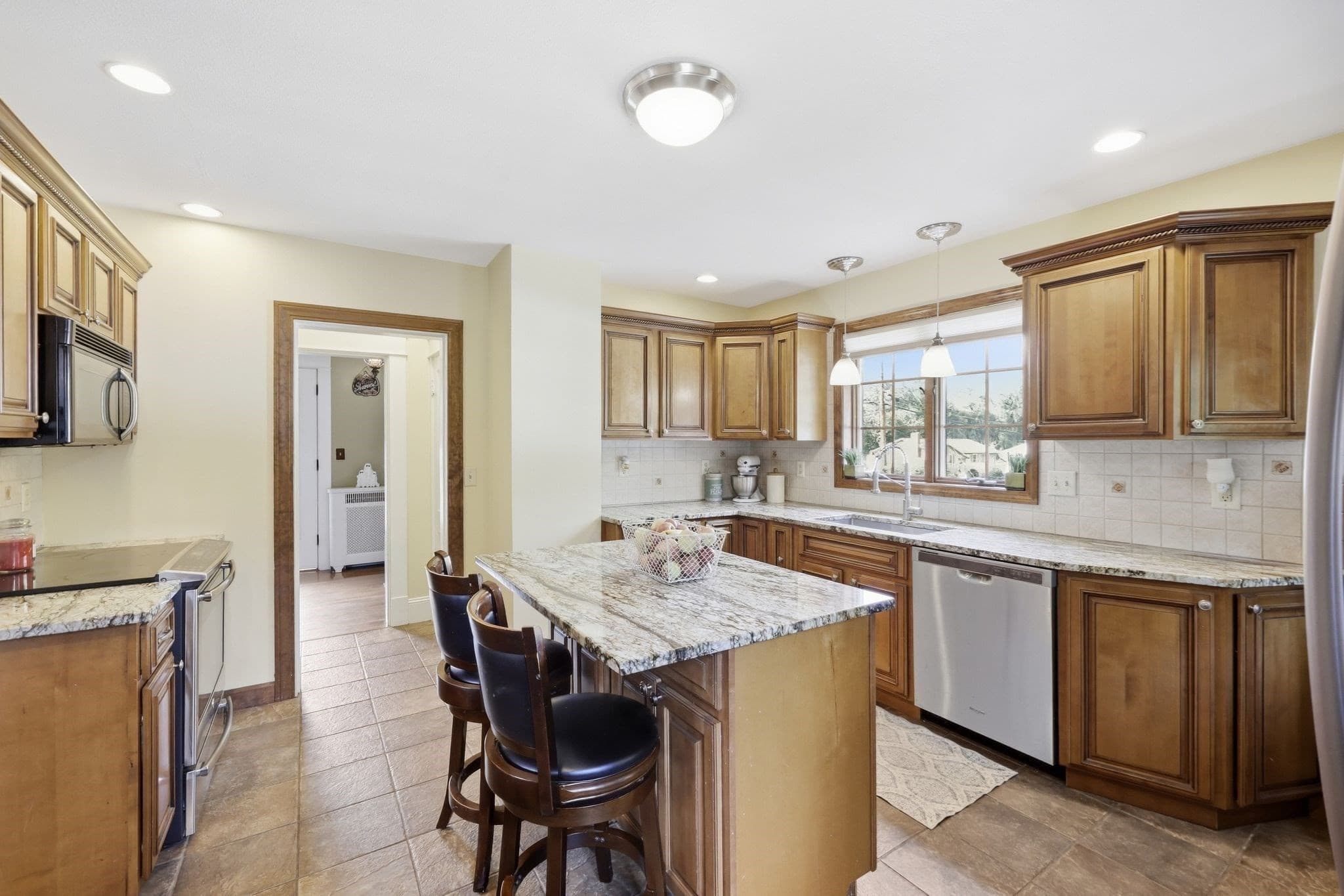 Single Family Residence at 154 Ely Ave, West Springfield MA 01089, West Springfield, photo 11 of 42