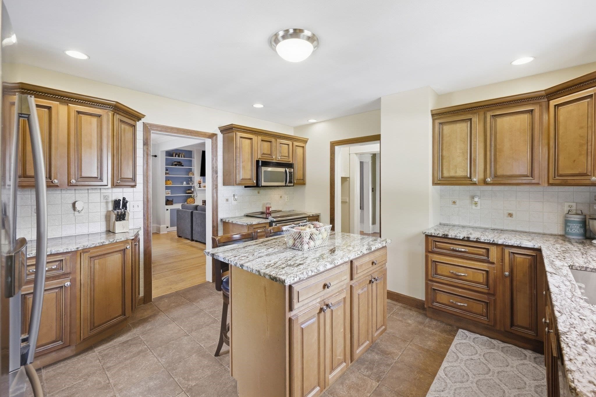 Single Family Residence at 154 Ely Ave, West Springfield MA 01089, West Springfield, photo 8 of 42