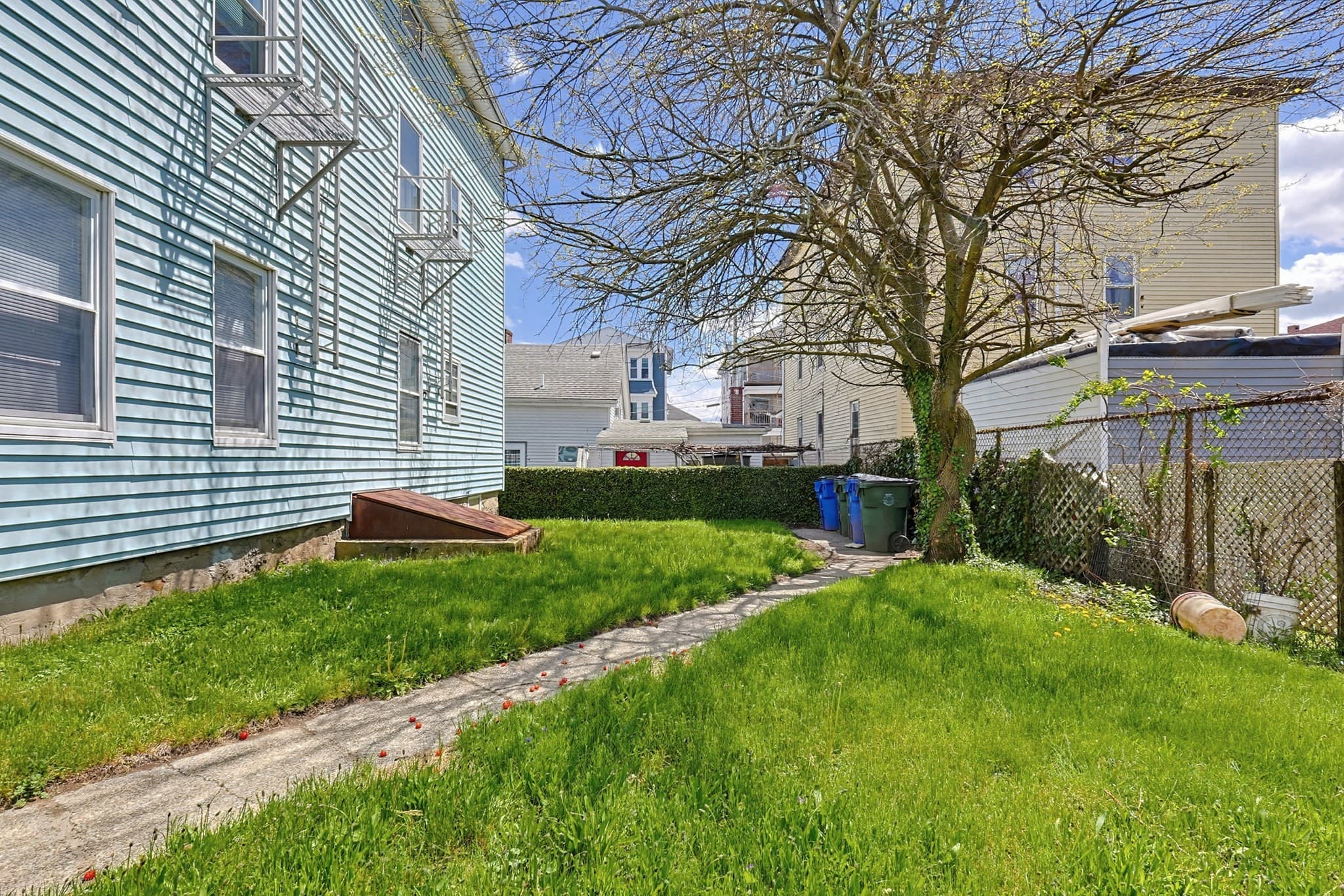 5+ Family - 5+ Units Up/Down at 23 Brow Street, Fall River MA 02721, Fall River, photo 5 of 5