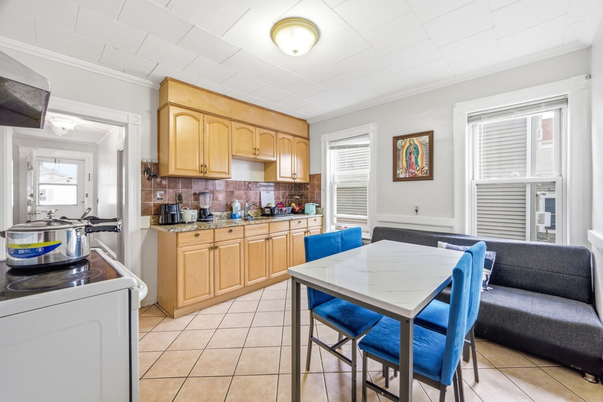 2 Family - 2 Units Up/Down at 91 Pomona Street, Revere MA 02151, Revere, photo 6 of 42