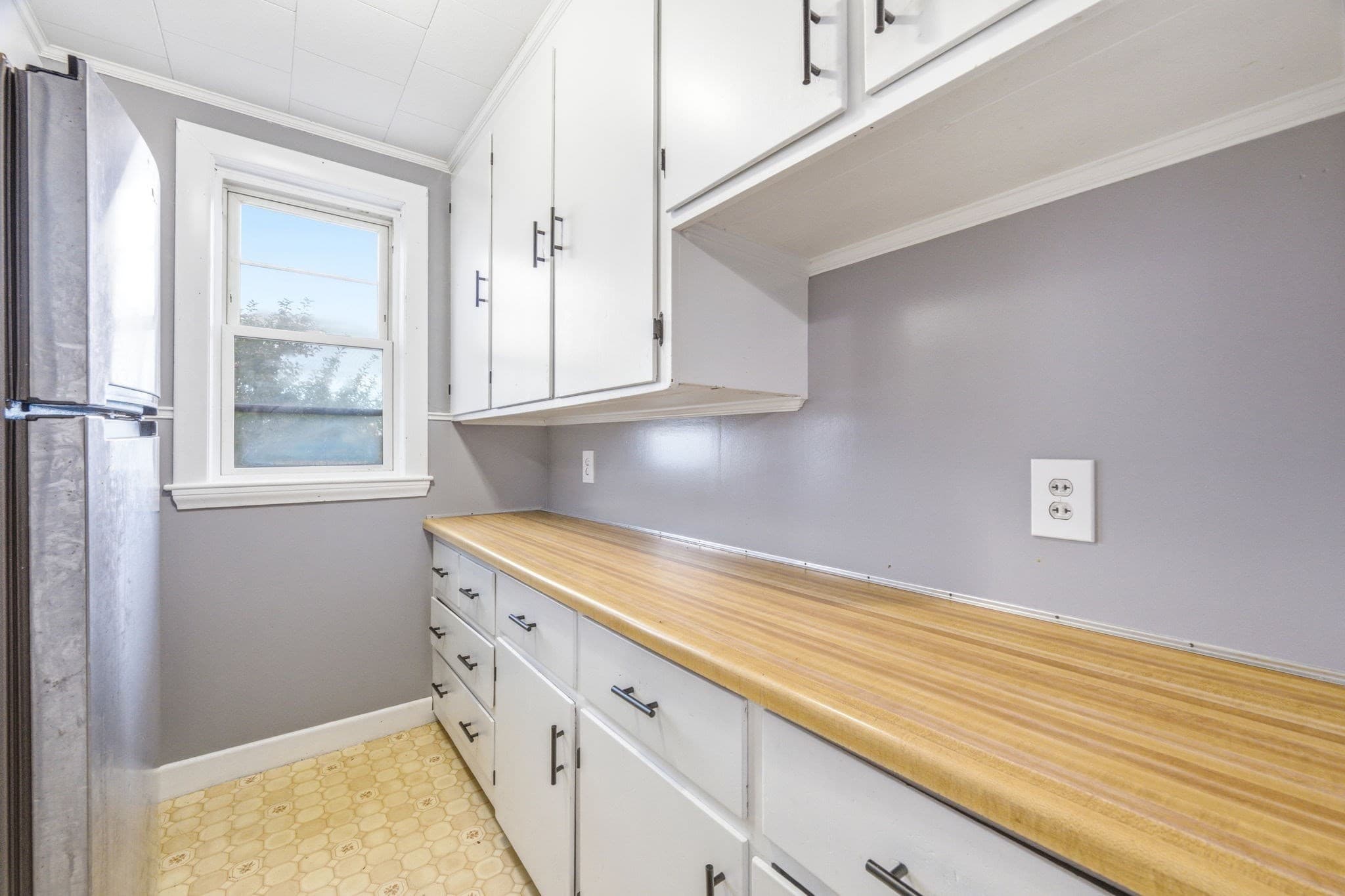 2 Family - 2 Units Up/Down at 91 Pomona Street, Revere MA 02151, Revere, photo 13 of 42