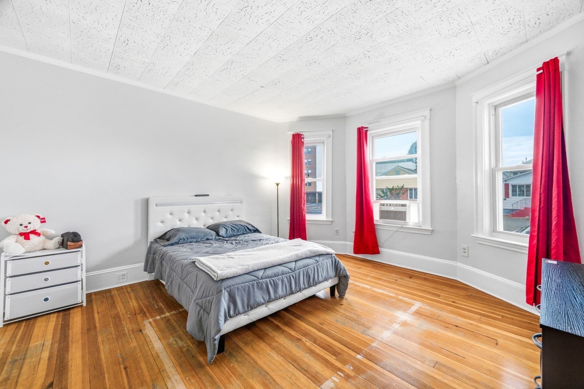 2 Family - 2 Units Up/Down at 91 Pomona Street, Revere MA 02151, Revere, photo 16 of 42