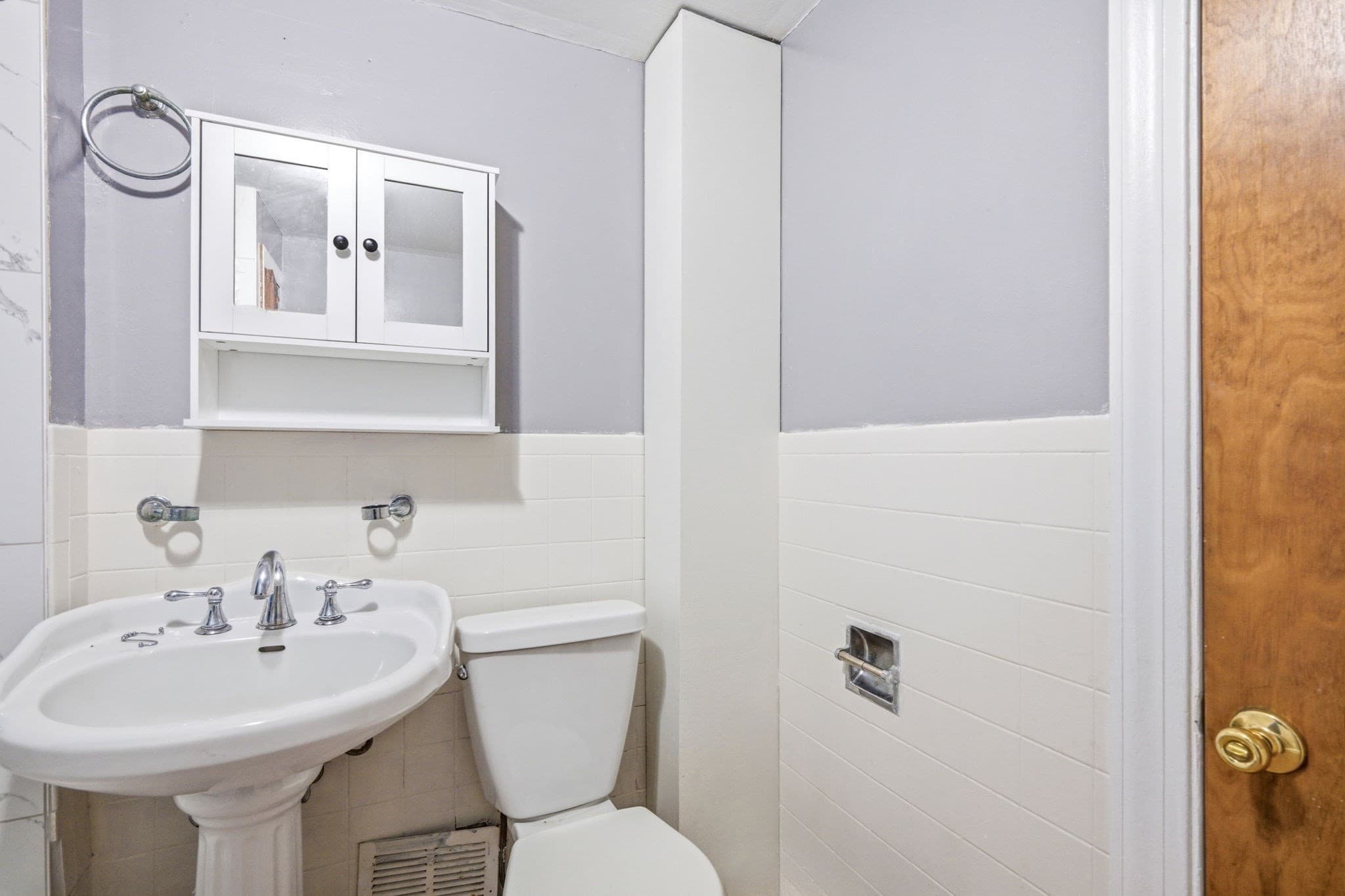 2 Family - 2 Units Up/Down at 91 Pomona Street, Revere MA 02151, Revere, photo 30 of 42