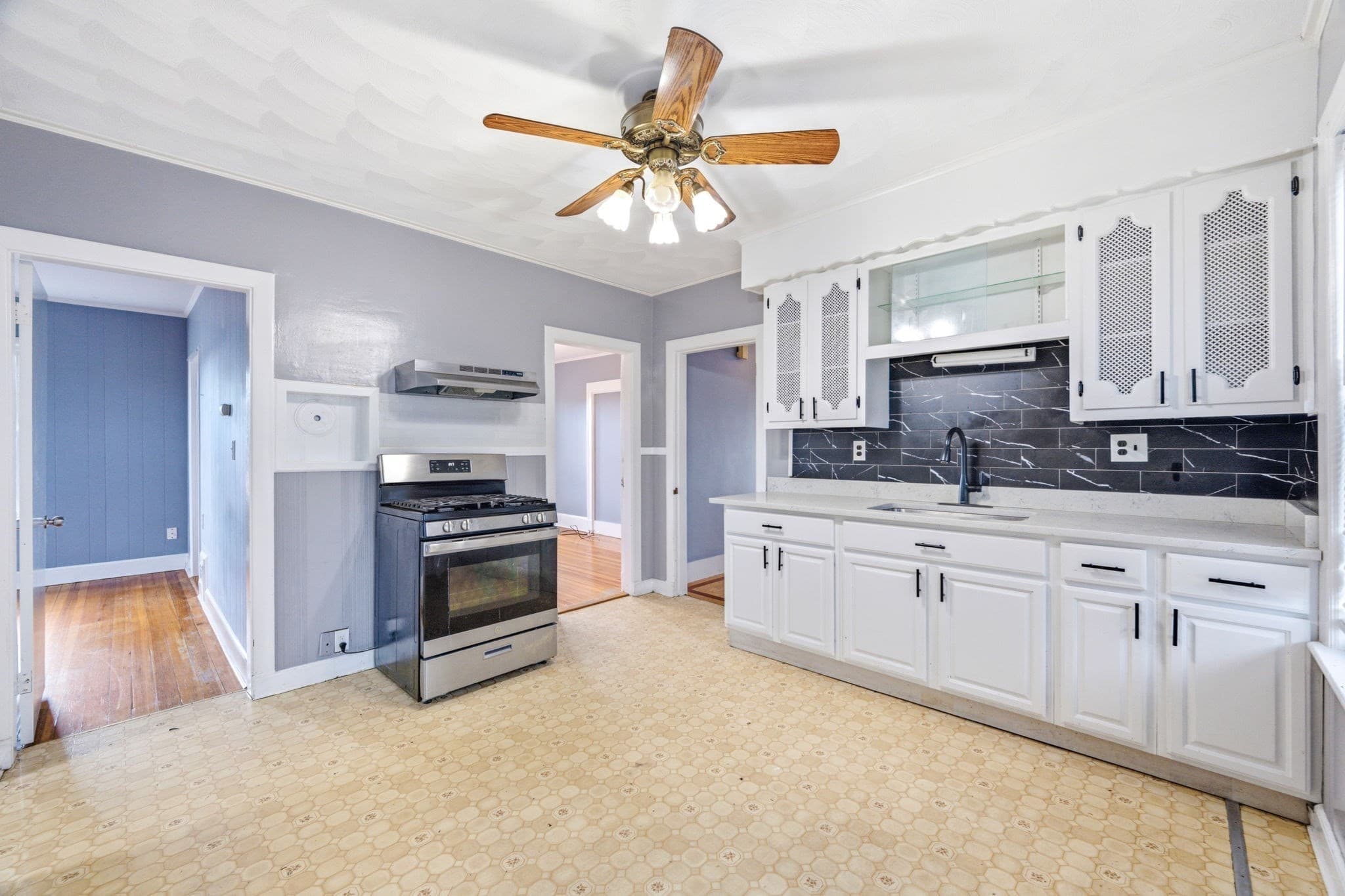 2 Family - 2 Units Up/Down at 91 Pomona Street, Revere MA 02151, Revere, photo 10 of 42