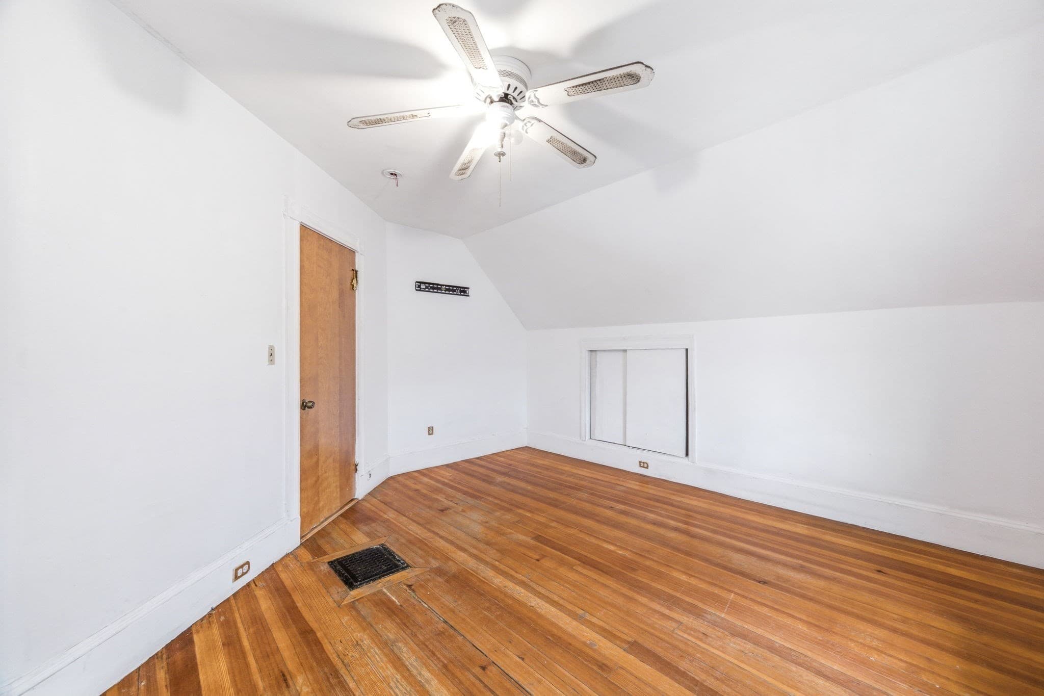 2 Family - 2 Units Up/Down at 91 Pomona Street, Revere MA 02151, Revere, photo 25 of 42