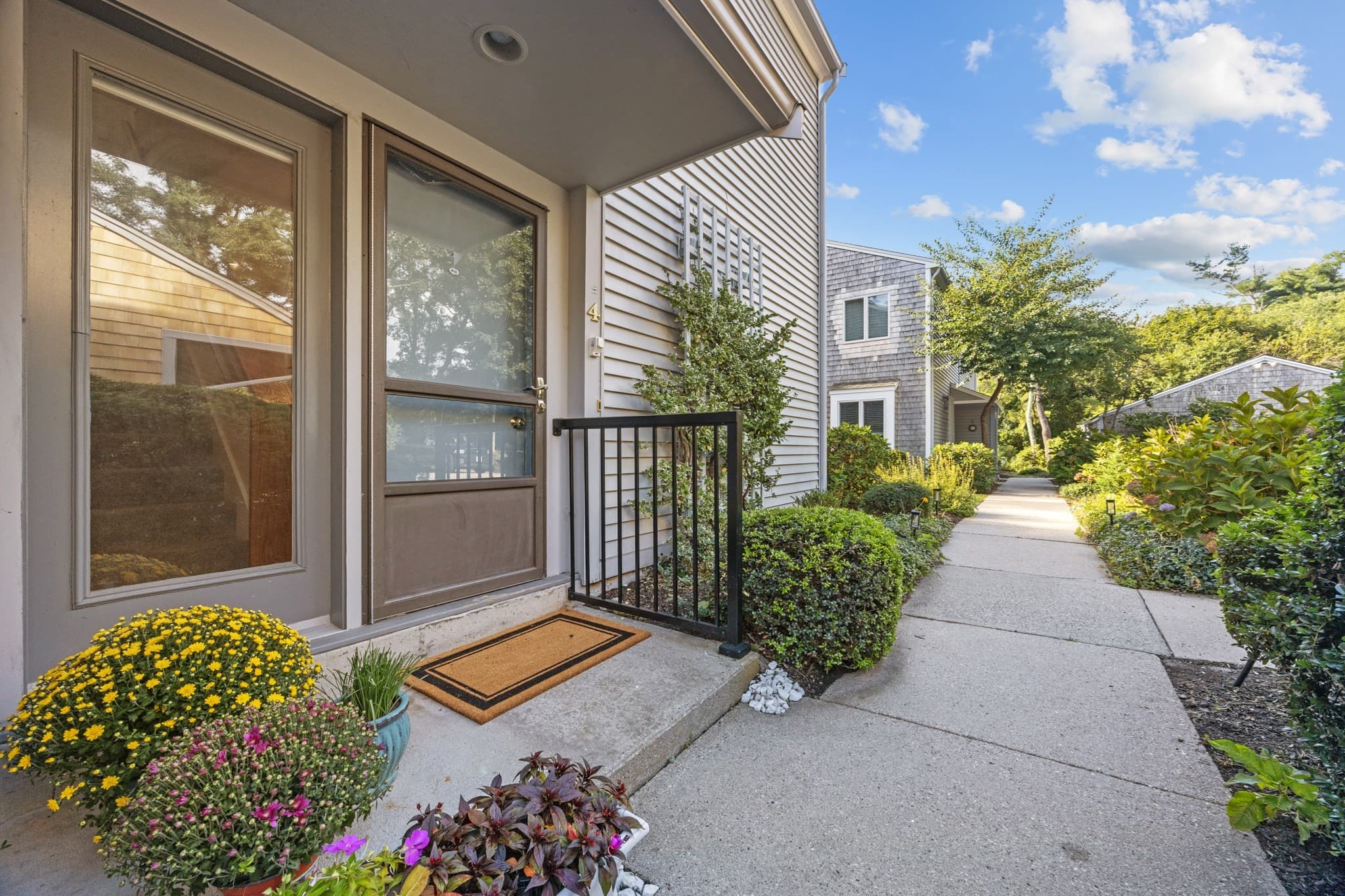 Condominium at 4 Apple Mew # 4, Sandwich MA 02563, Sandwich, photo 28 of 38