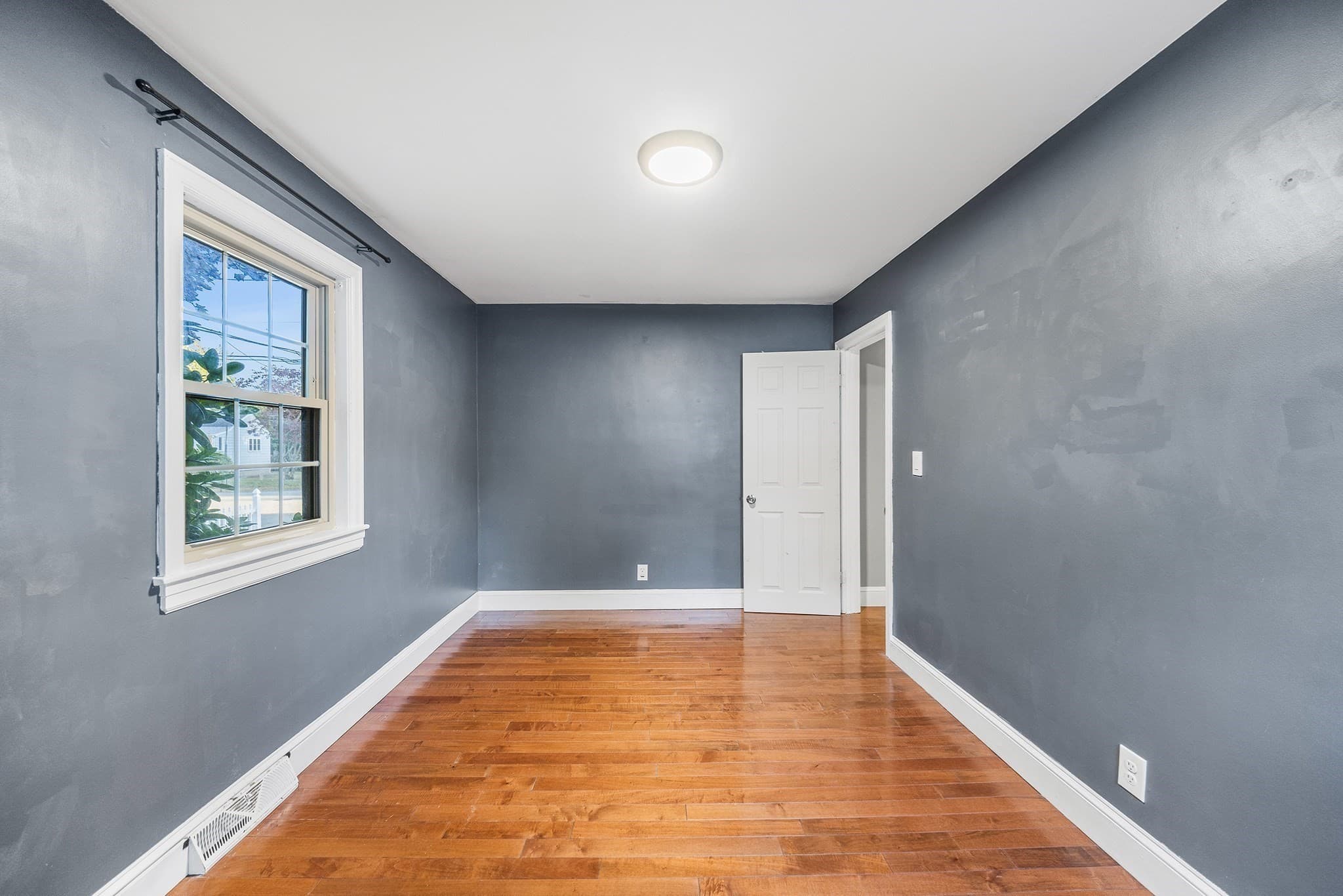 Single Family Residence at 51 Selwyn Rd, Randolph MA 02368, Randolph, photo 13 of 40