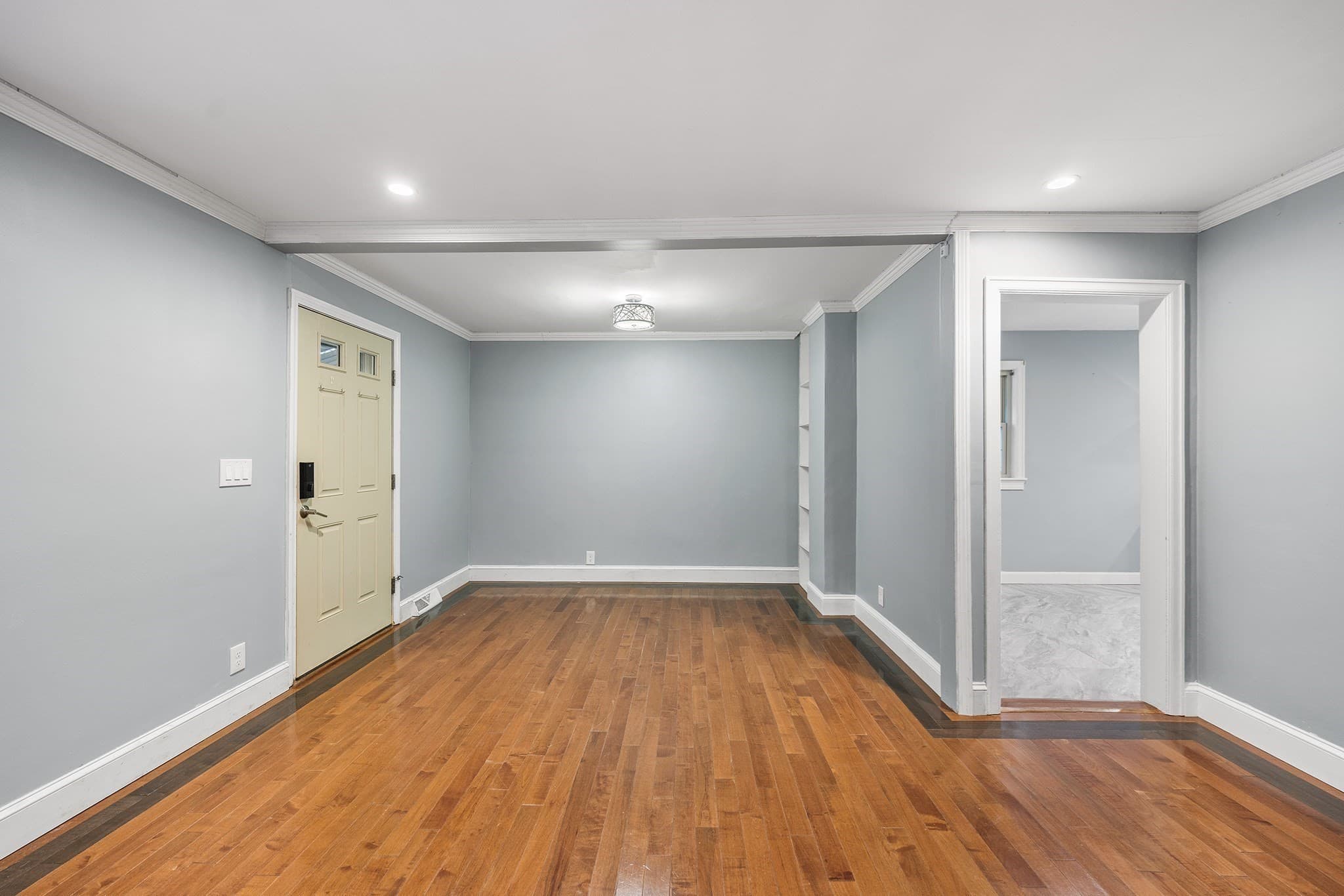 Single Family Residence at 51 Selwyn Rd, Randolph MA 02368, Randolph, photo 9 of 40