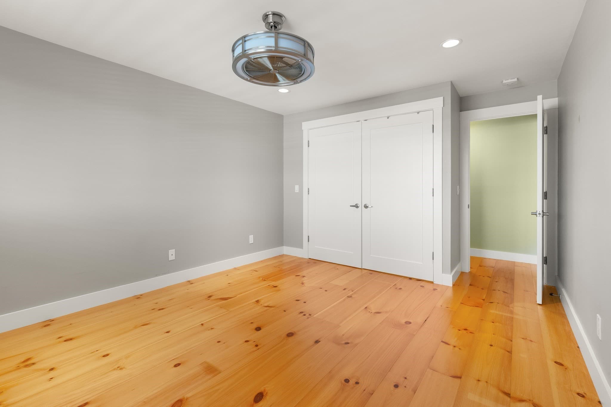 Condominium at 44 Lexington Ave # 37, Gloucester MA 01930, Gloucester, photo 14 of 25