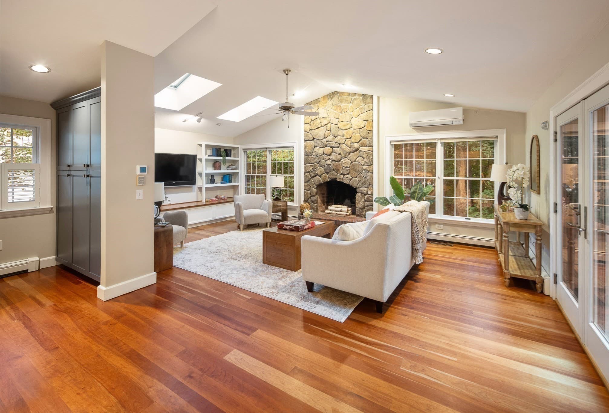 Single Family Residence at 22 Garfield Road, Belmont MA 02478, Belmont, photo 9 of 39