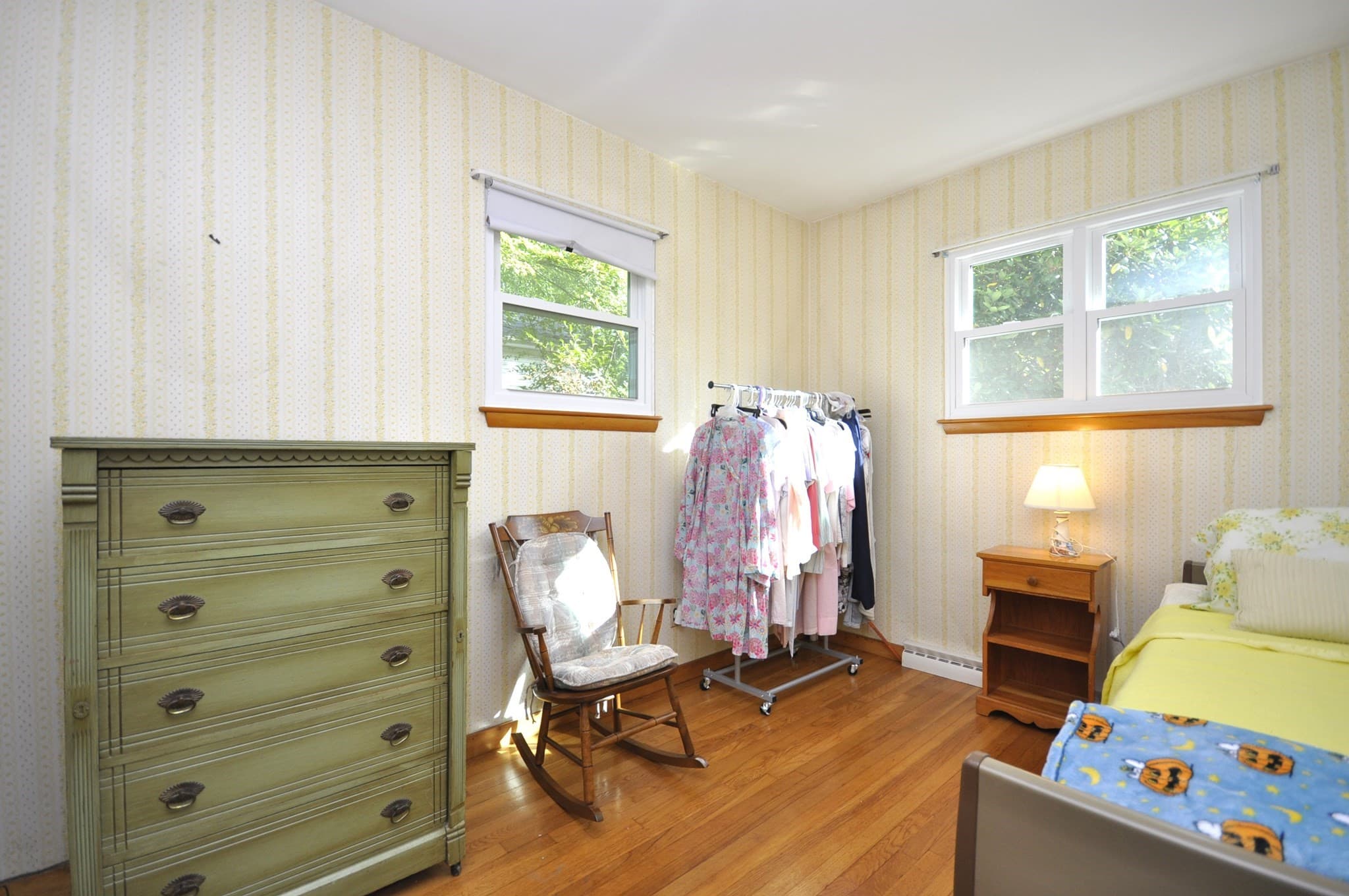 Single Family Residence at 122 Sunset Dr, Brockton MA 02301, Brockton, photo 4 of 23