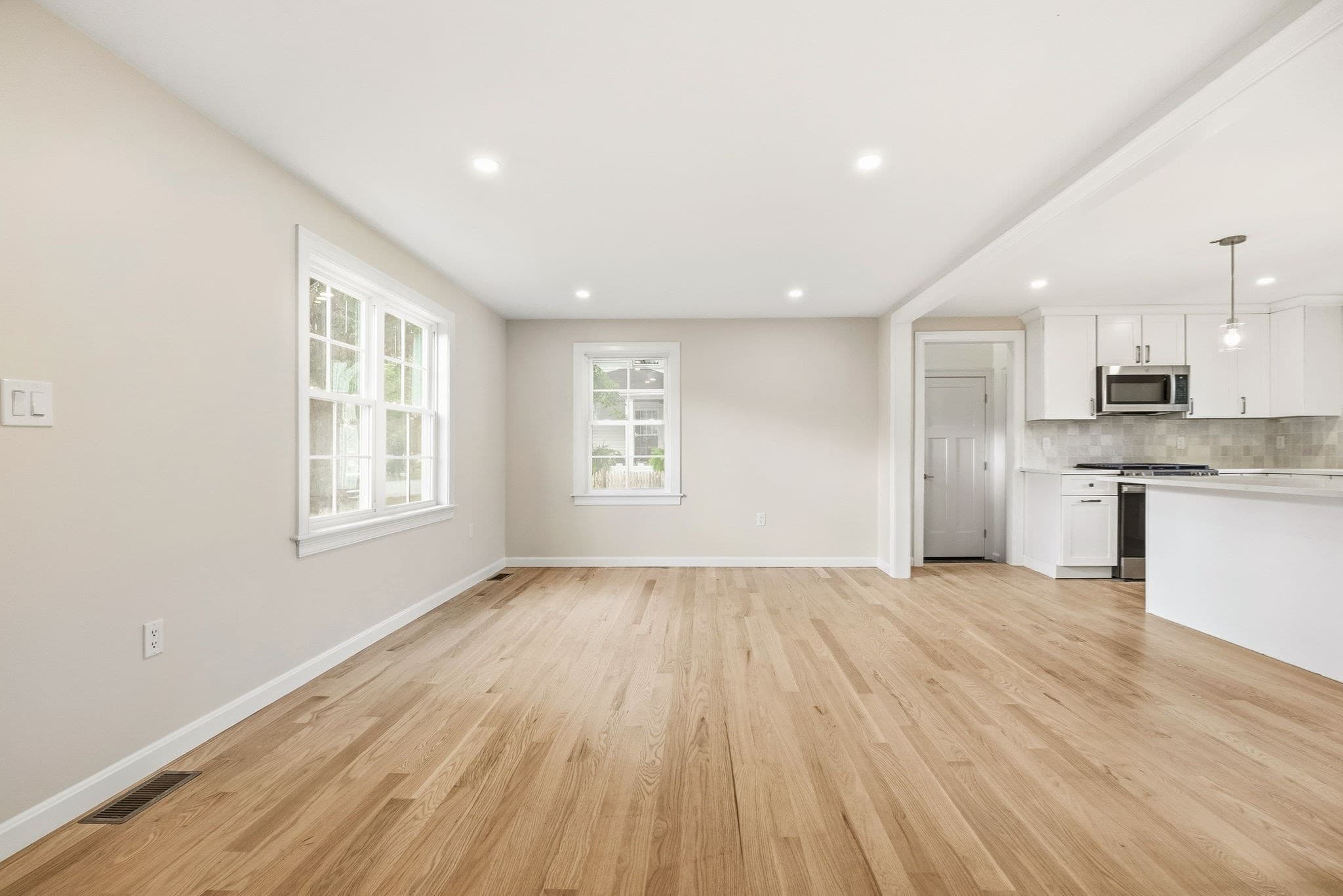 Single Family Residence at 11 Clark Ave, Walpole MA 02081, Walpole, photo 6 of 27