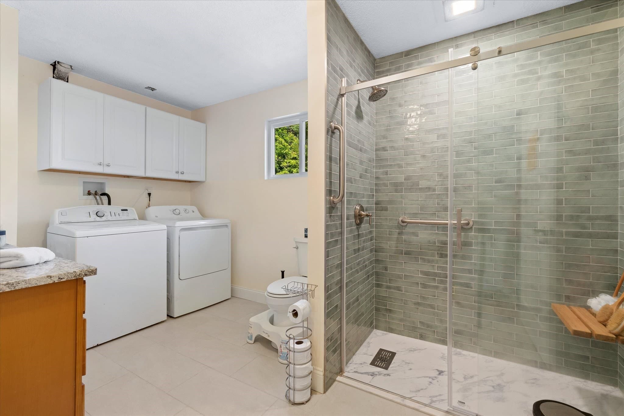 Single Family Residence at 43 Lynde St, Athol MA 01331, Athol, photo 11 of 25