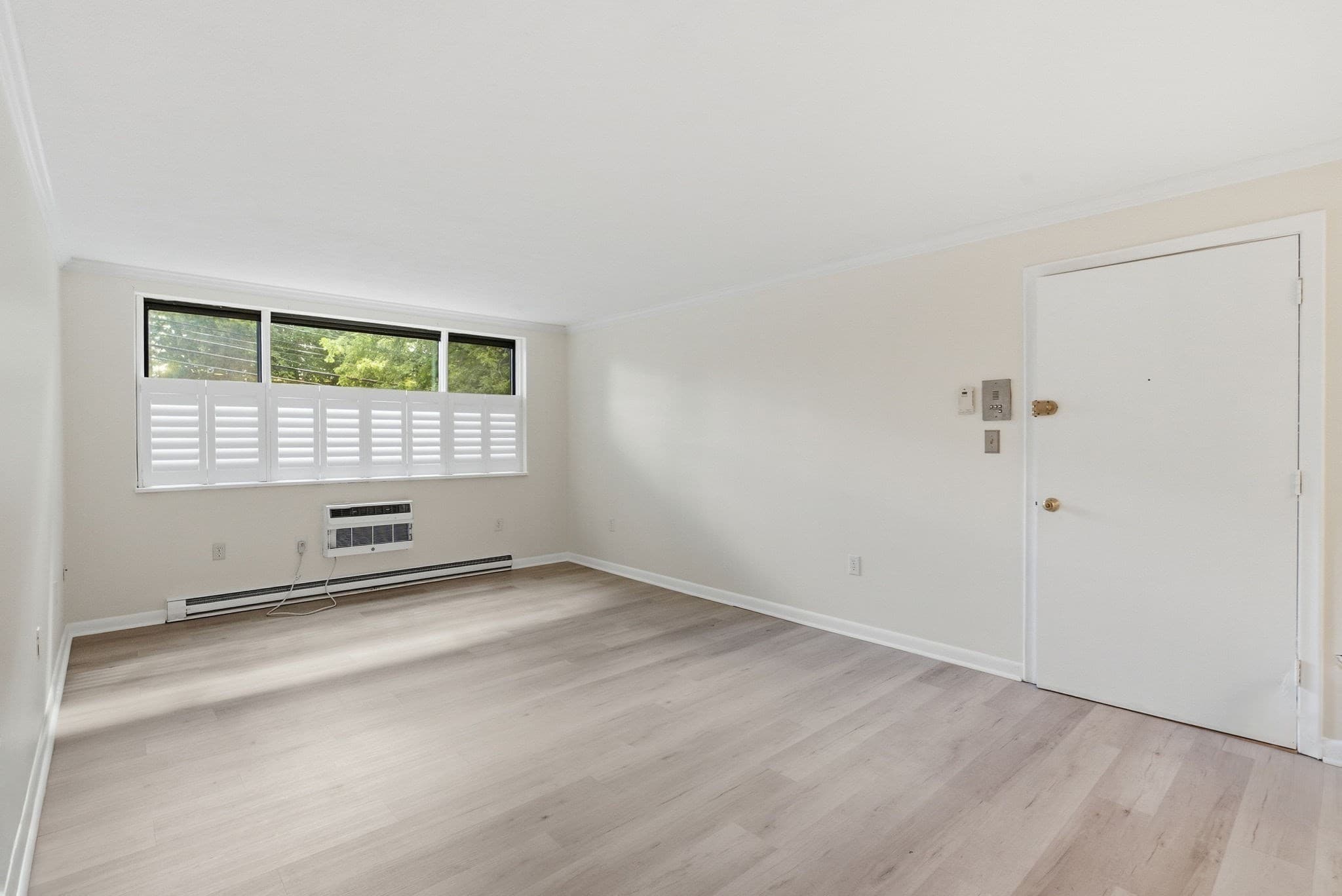 Condominium at 1323 Worcester Rd # E6, Framingham MA 01701, Framingham, photo 3 of 31