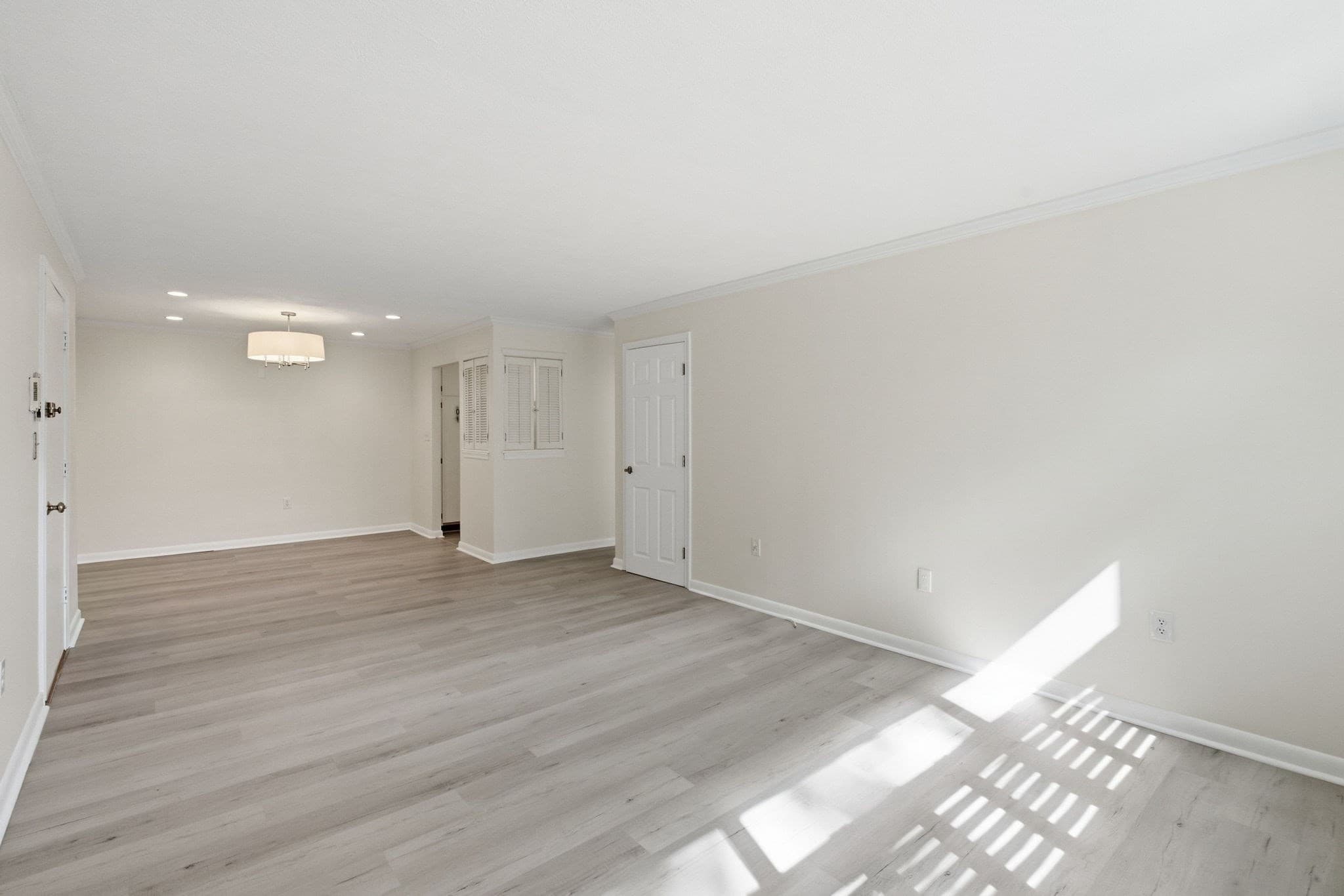 Condominium at 1323 Worcester Rd # E6, Framingham MA 01701, Framingham, photo 10 of 31
