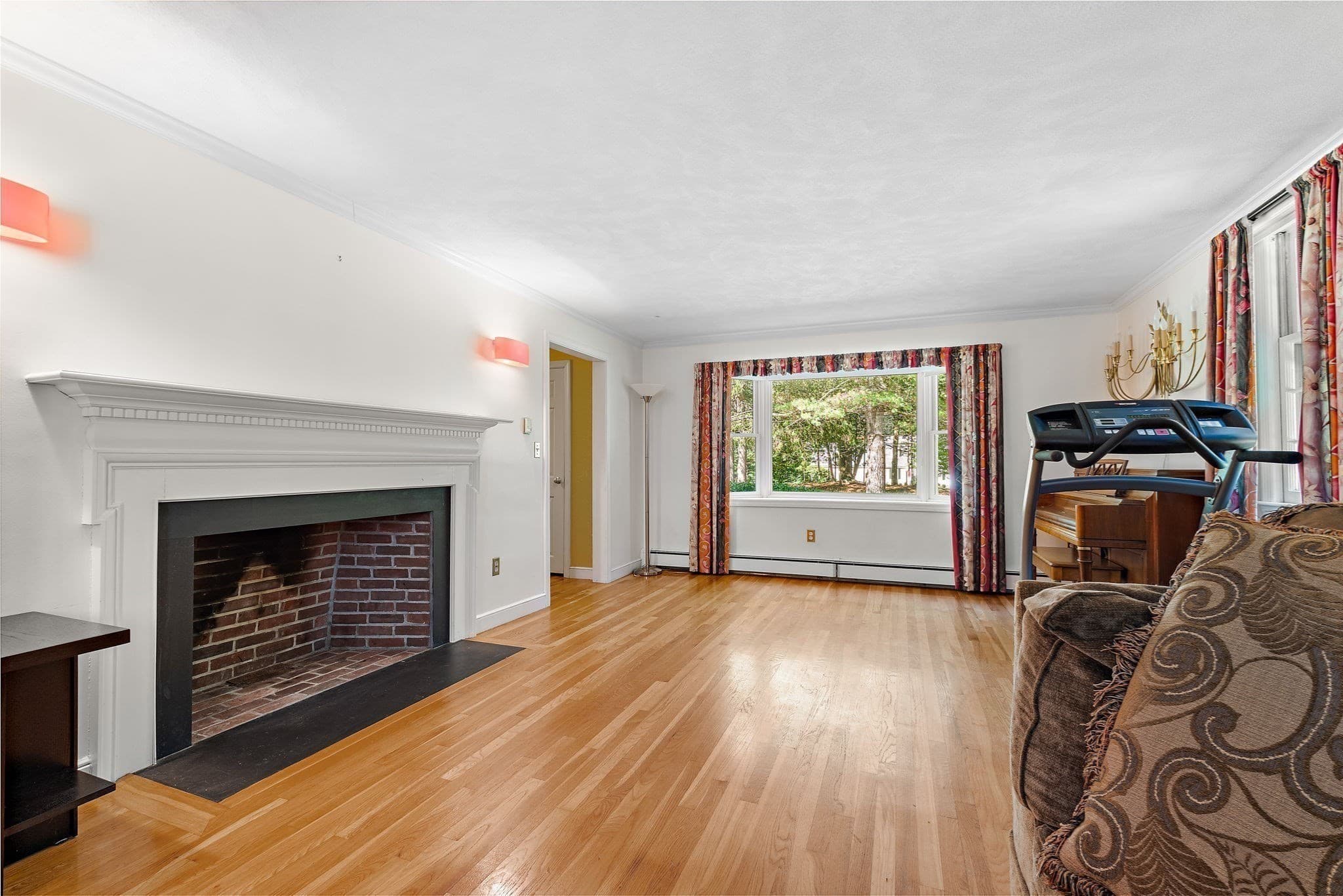 Single Family Residence at 283 Old Pickard Road, Concord MA 01742, Concord, photo 9 of 21