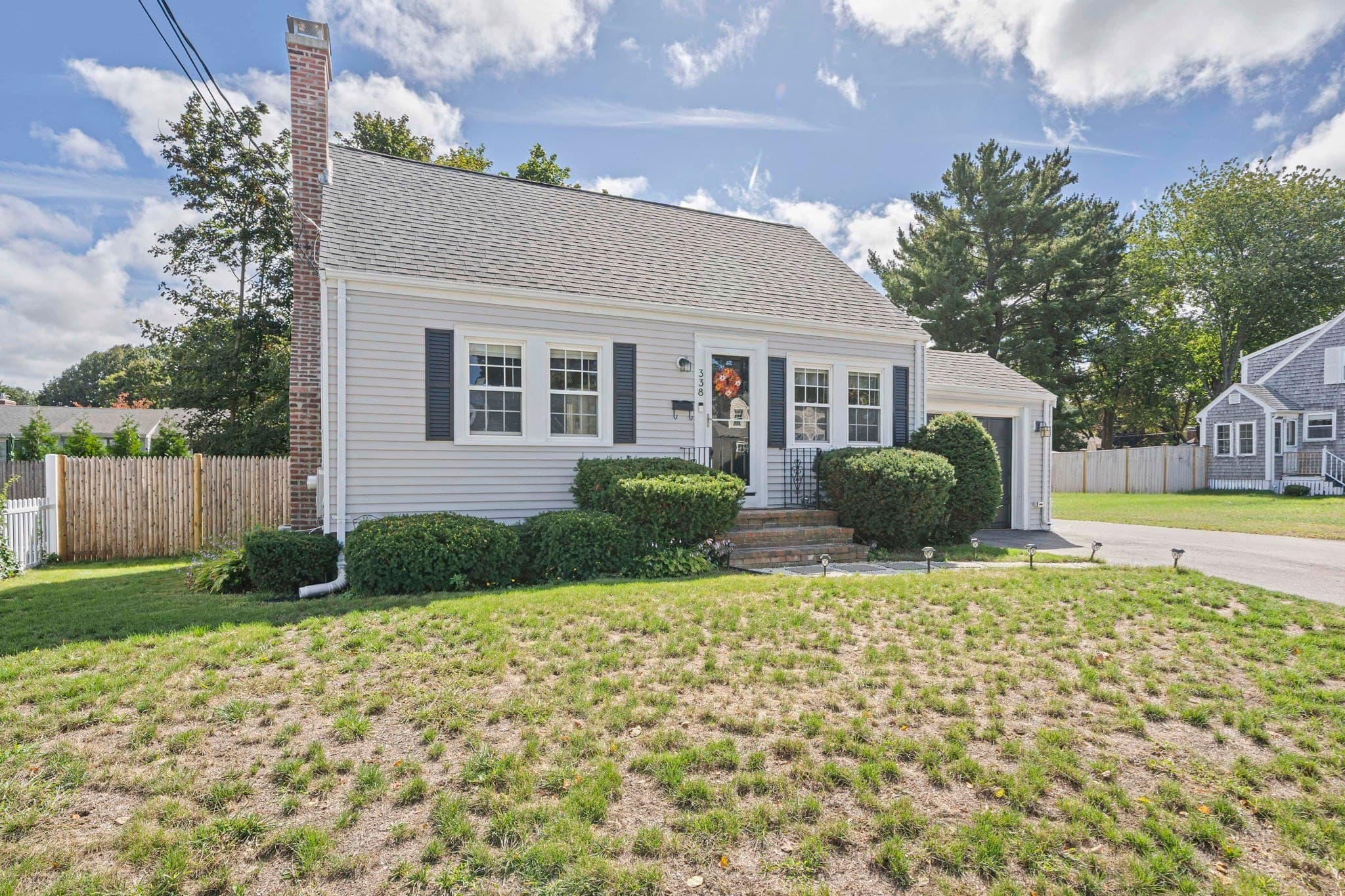 Single Family Residence at 338 Green St, Weymouth MA 02191, Weymouth, photo 2 of 23
