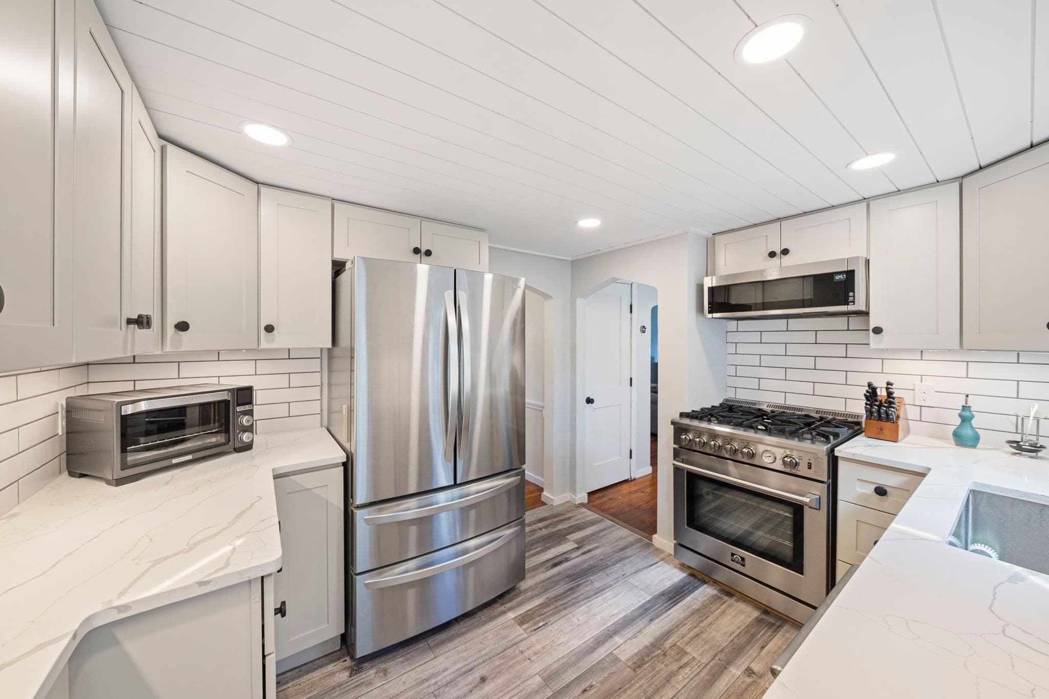 Single Family Residence at 338 Green St, Weymouth MA 02191, Weymouth, photo 5 of 23