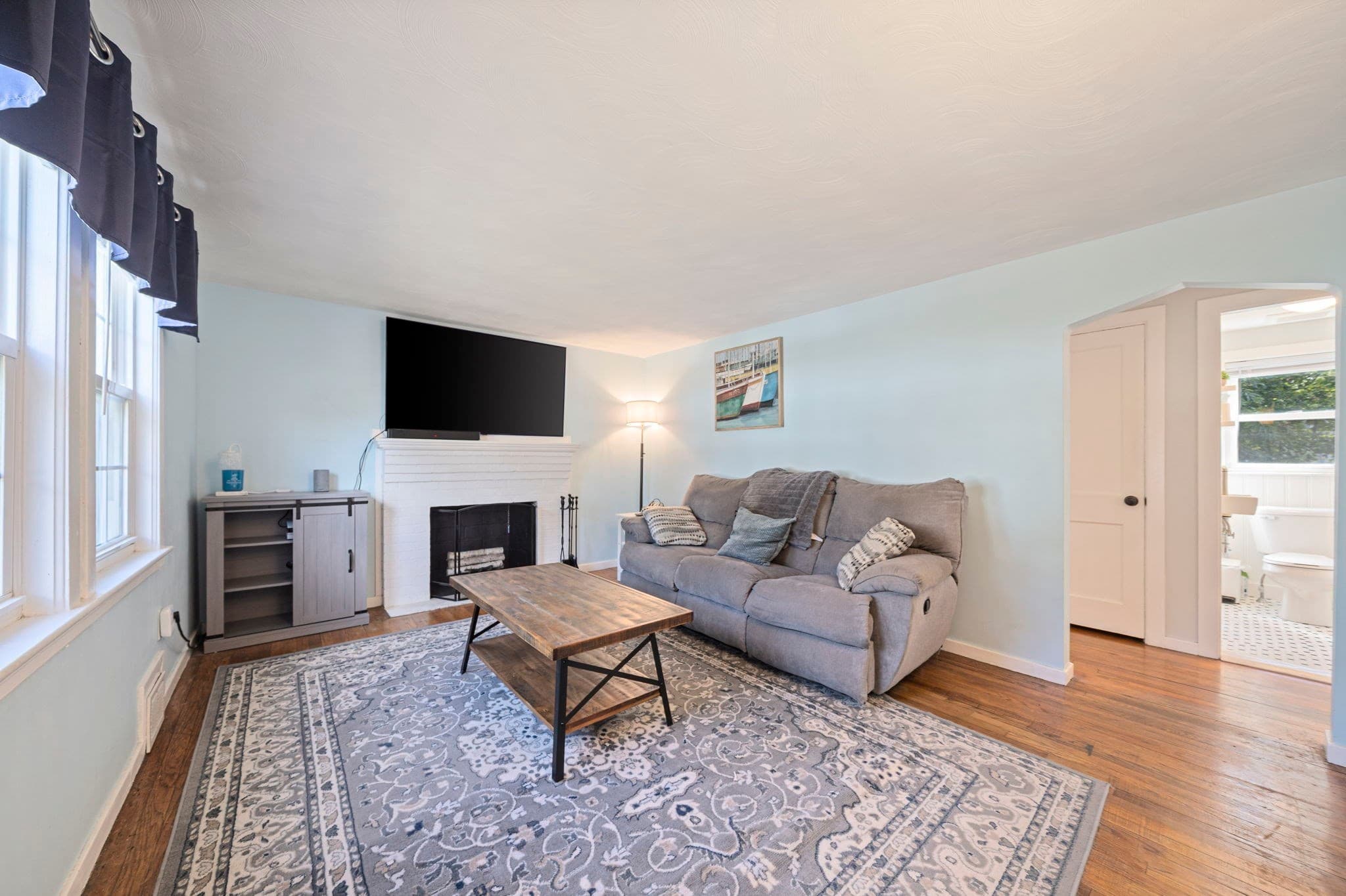 Single Family Residence at 338 Green St, Weymouth MA 02191, Weymouth, photo 9 of 23
