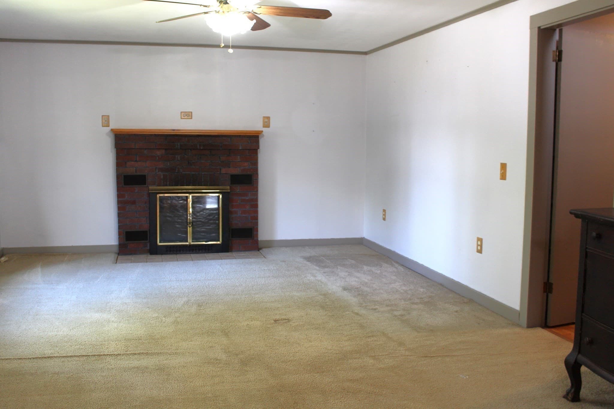 Single Family Residence at 285 Millers Falls Rd, Northfield MA 01360, Northfield, photo 8 of 29