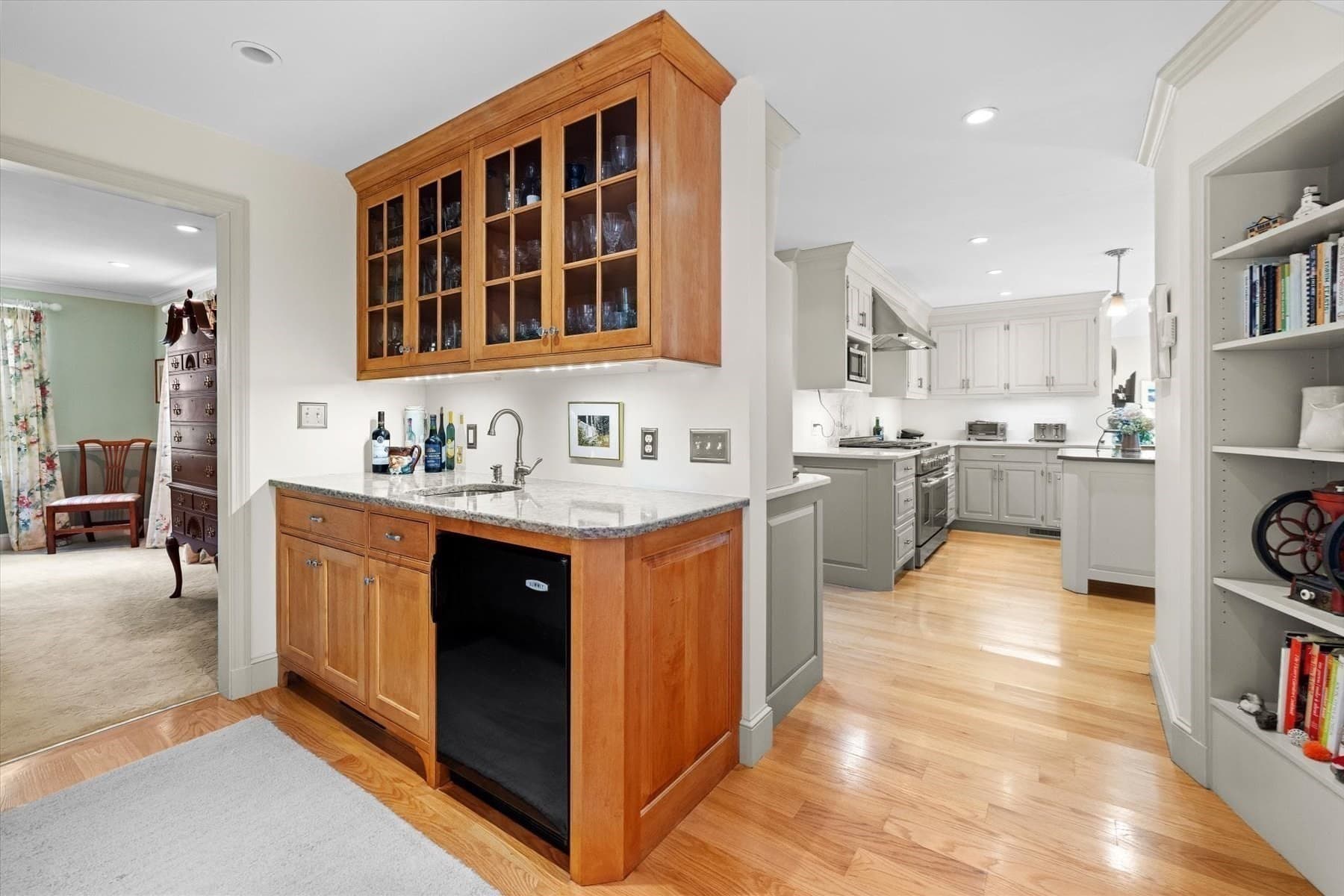 Single Family Residence at 59 Beaverbrook Ln, Duxbury MA 02332, Duxbury, photo 16 of 41