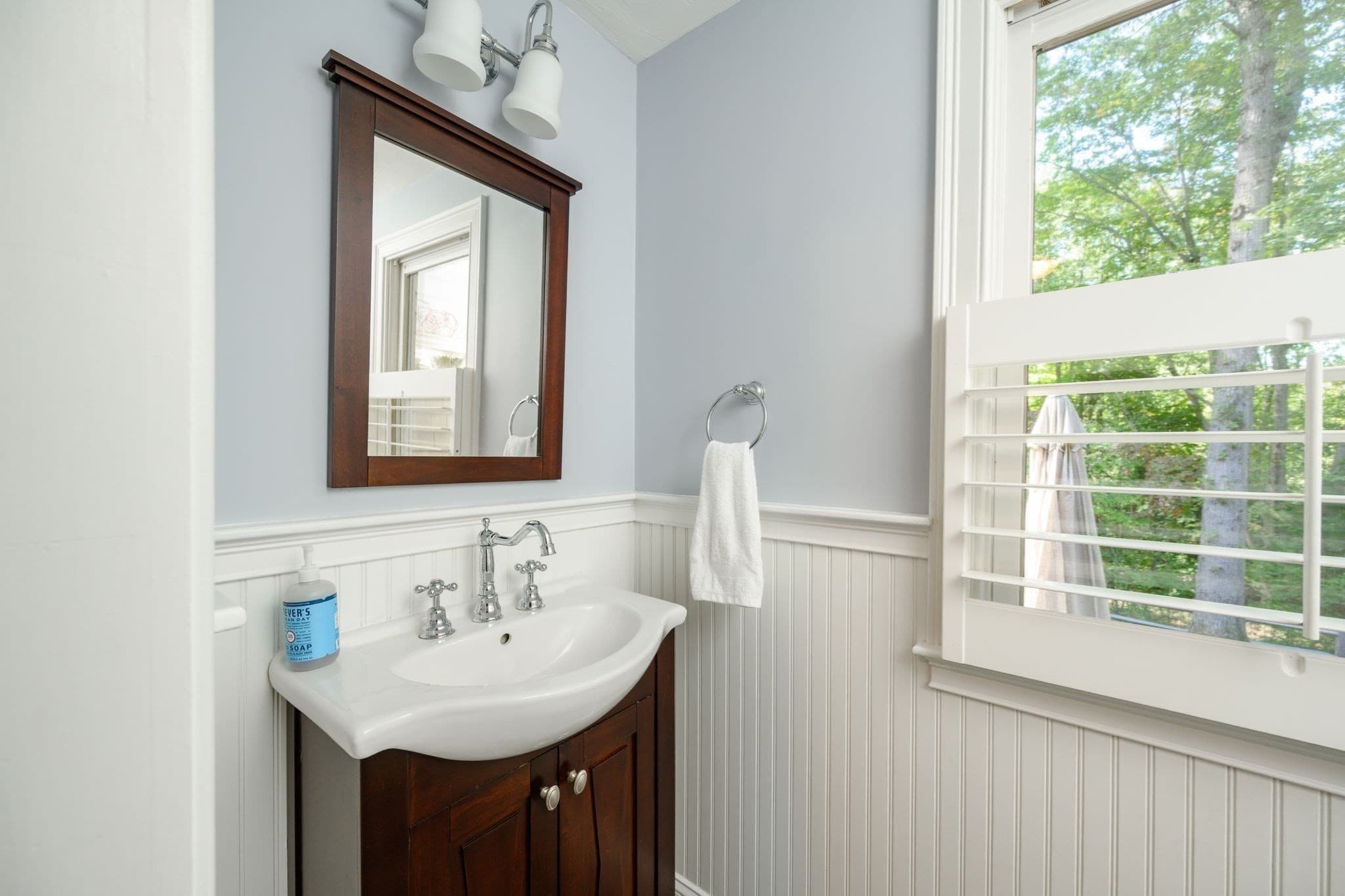 Single Family Residence at 37 Ward St, Hingham MA 02043, Hingham, photo 17 of 34