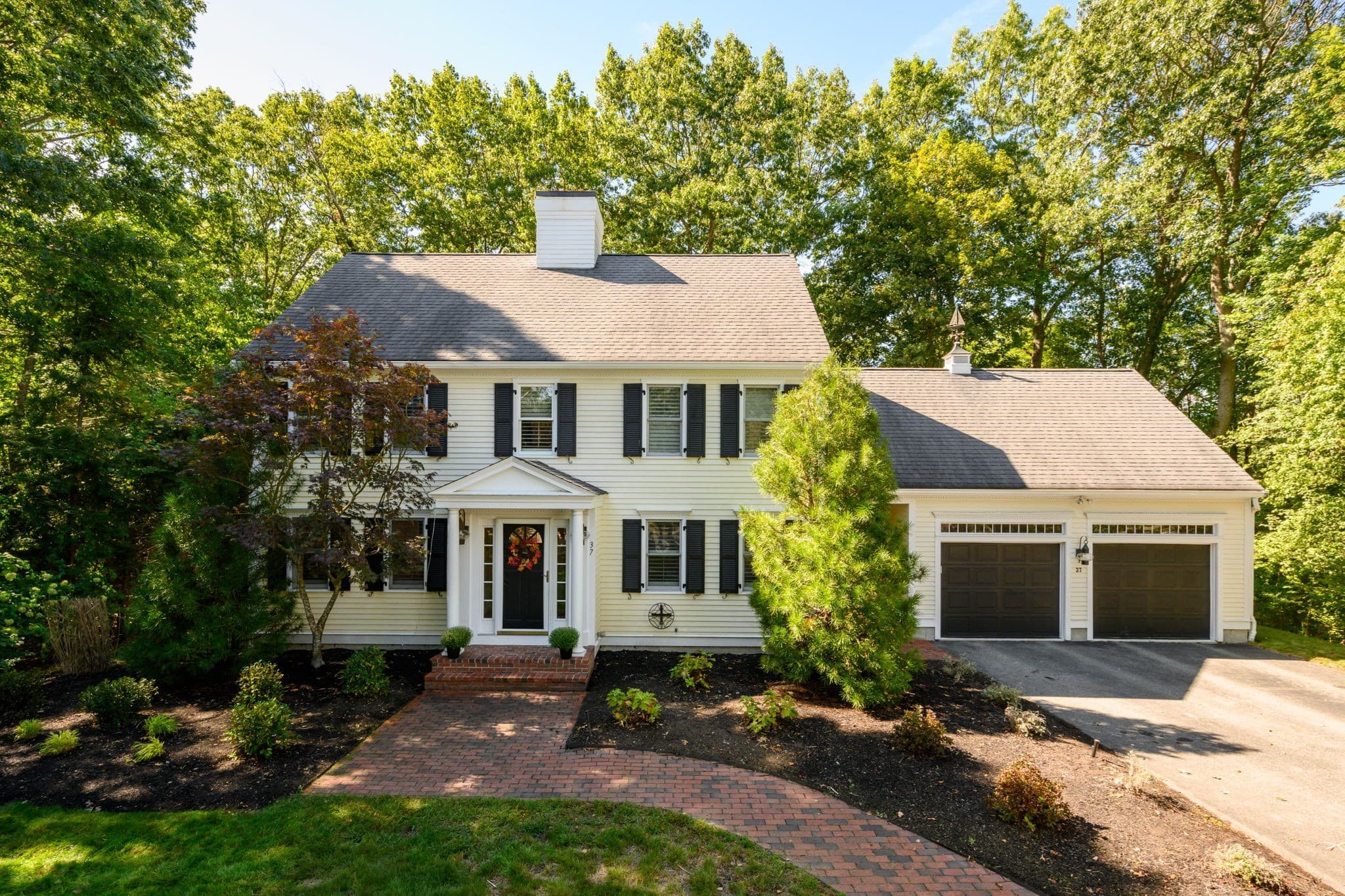 37 Ward St, Hingham MA 02043
