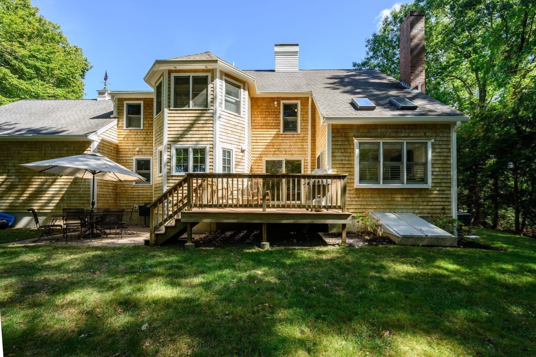 Single Family Residence at 37 Ward St, Hingham MA 02043, Hingham, photo 30 of 34