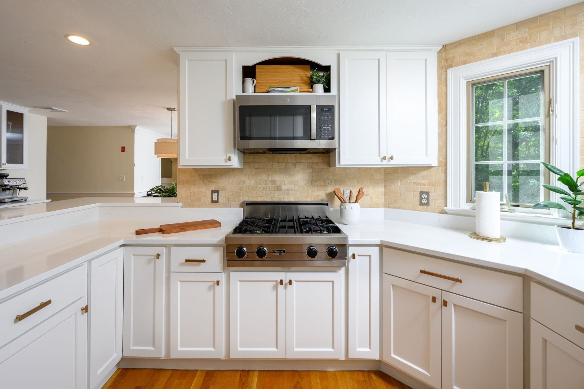 Single Family Residence at 37 Ward St, Hingham MA 02043, Hingham, photo 4 of 34