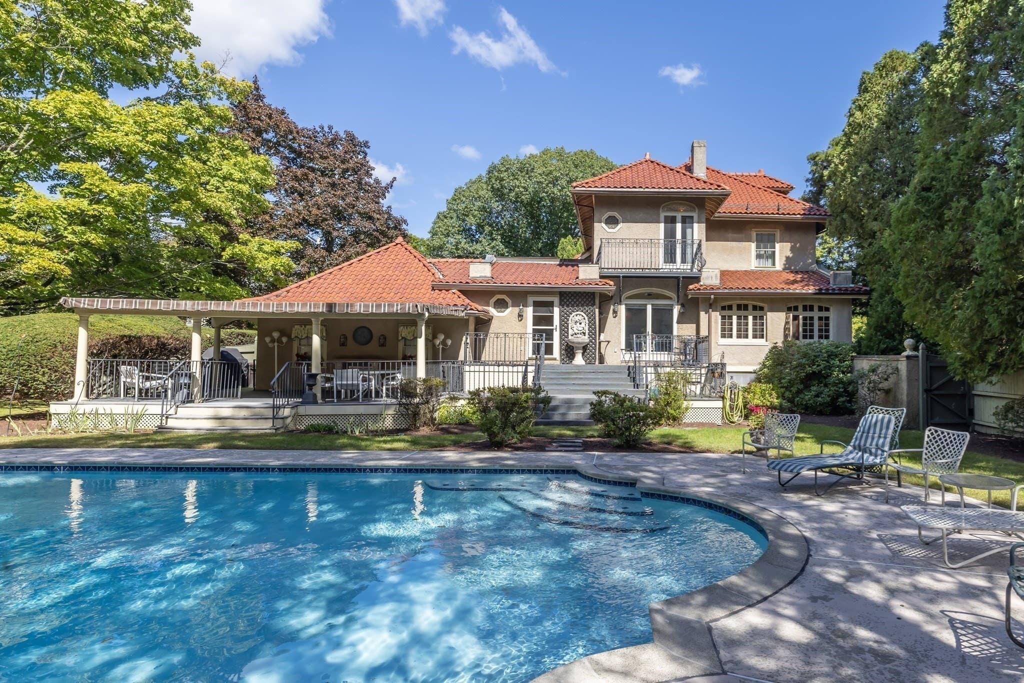 Single Family Residence at 131 Fair Oaks Park, Needham MA 02492, Needham, photo 29 of 37