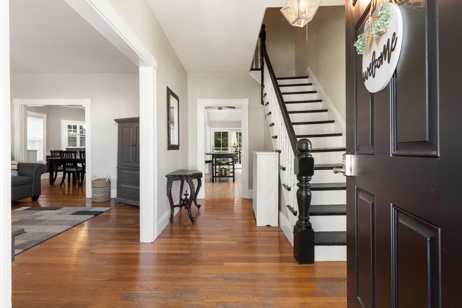 Single Family Residence at 5 Walnut St, Wakefield MA 01880, Wakefield, photo 6 of 35