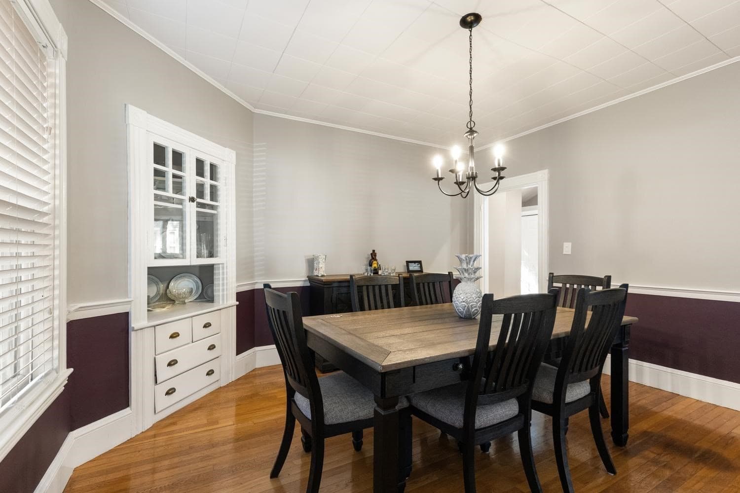Single Family Residence at 5 Walnut St, Wakefield MA 01880, Wakefield, photo 17 of 35