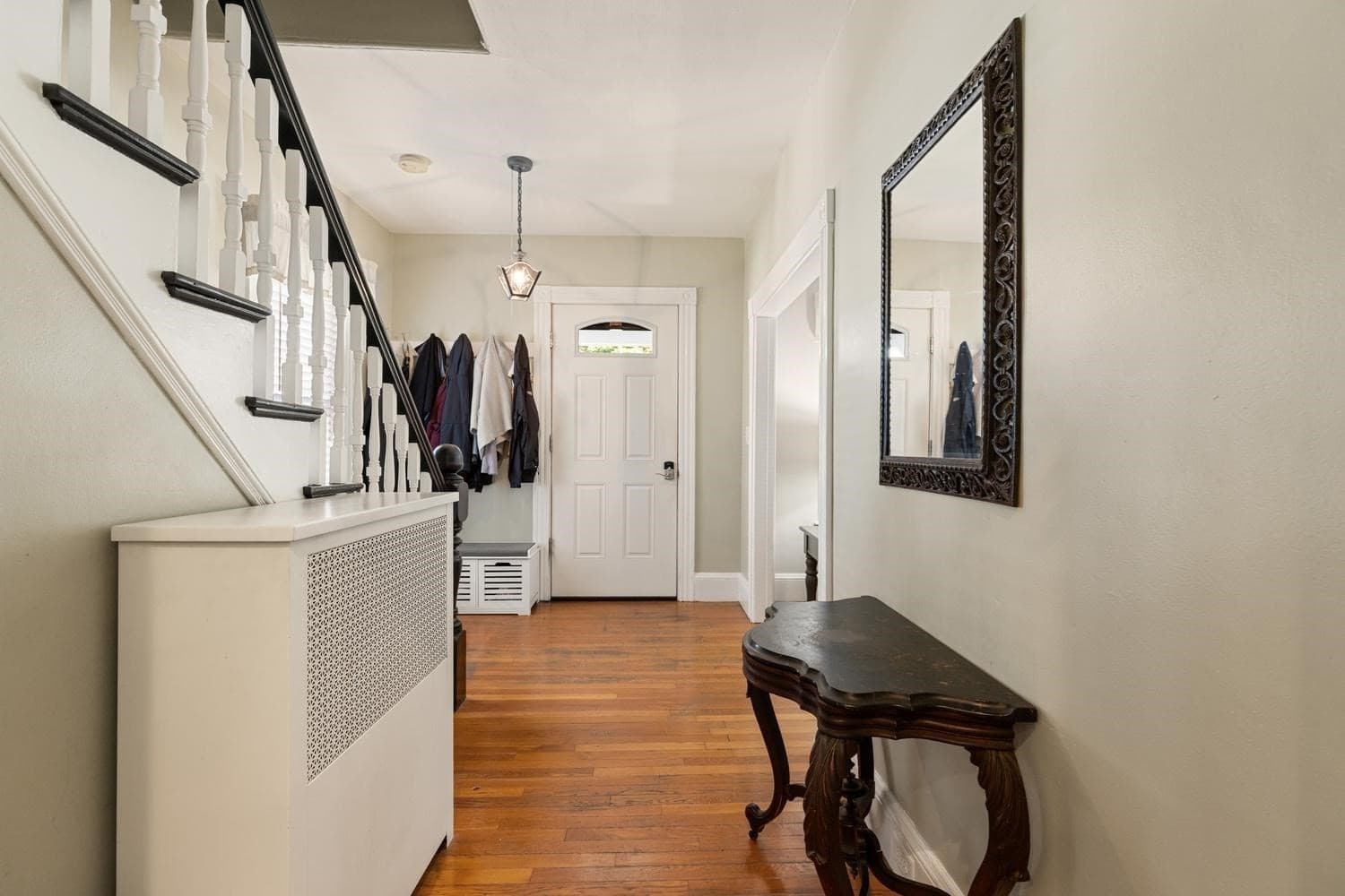 Single Family Residence at 5 Walnut St, Wakefield MA 01880, Wakefield, photo 9 of 35