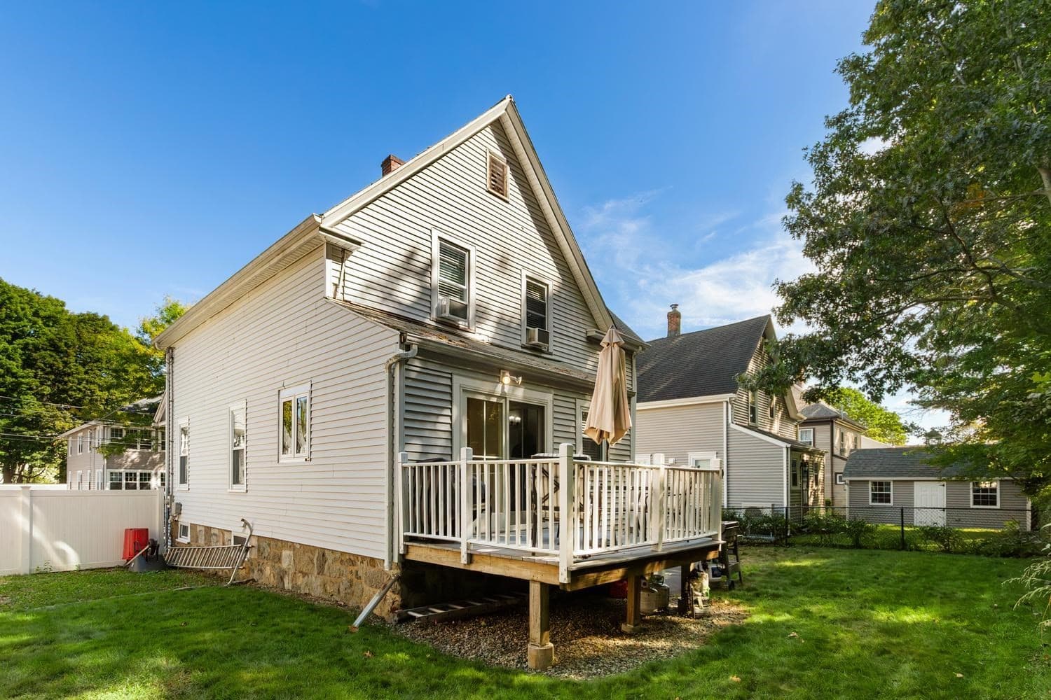 Single Family Residence at 5 Walnut St, Wakefield MA 01880, Wakefield, photo 33 of 35
