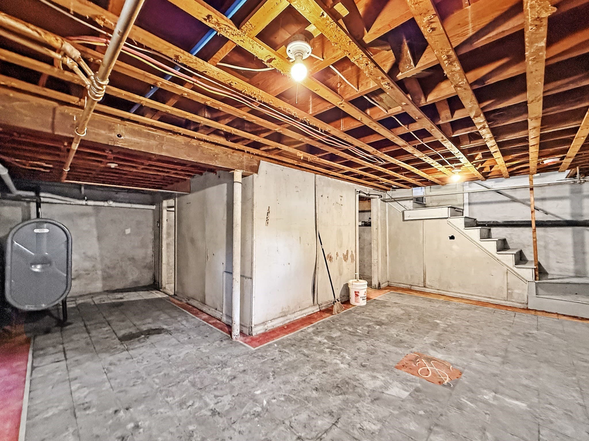 Single Family Residence at 32 Grant Rd, Lynn MA 01904, Lynn, photo 36 of 38