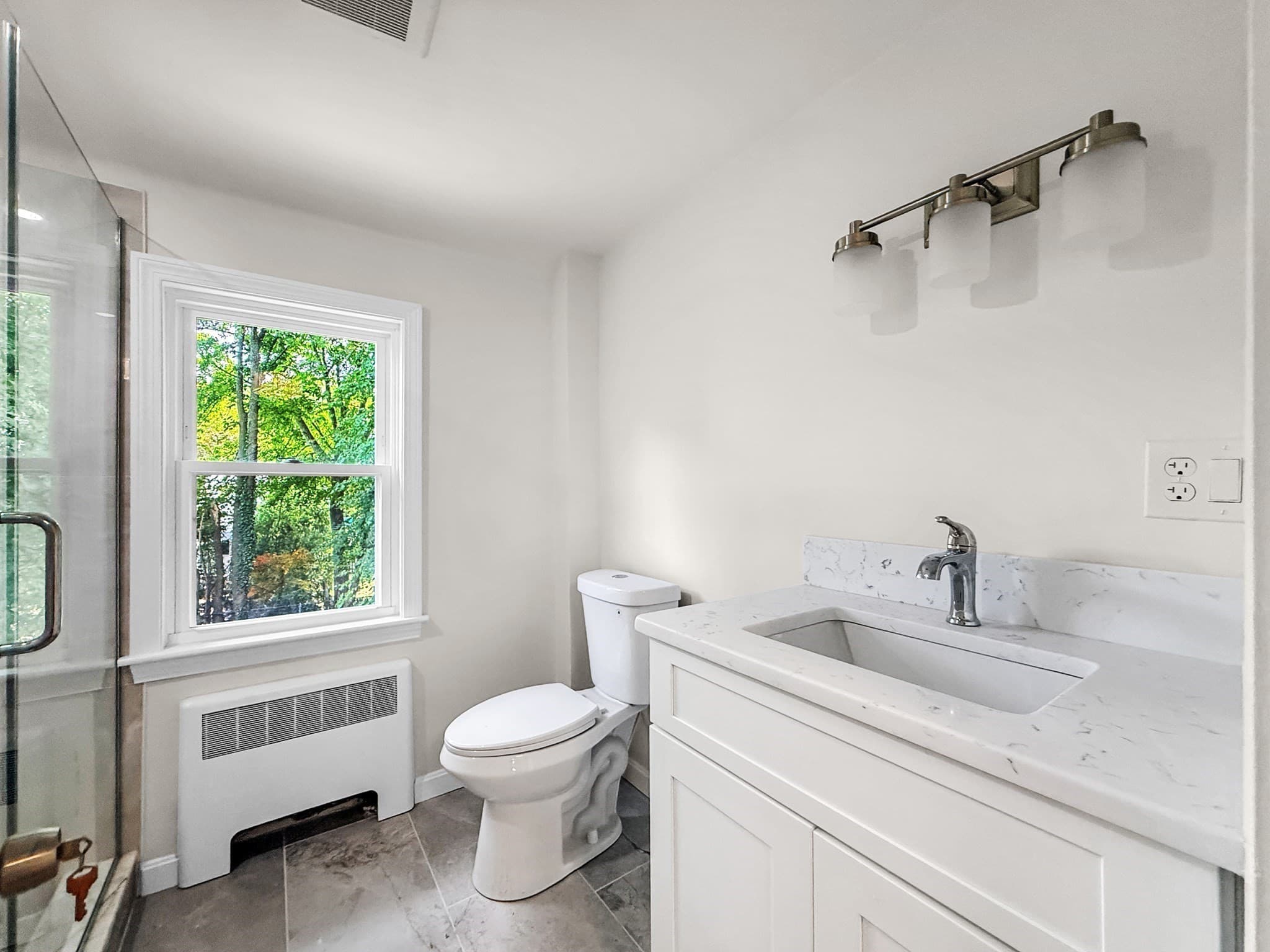 Single Family Residence at 32 Grant Rd, Lynn MA 01904, Lynn, photo 24 of 38
