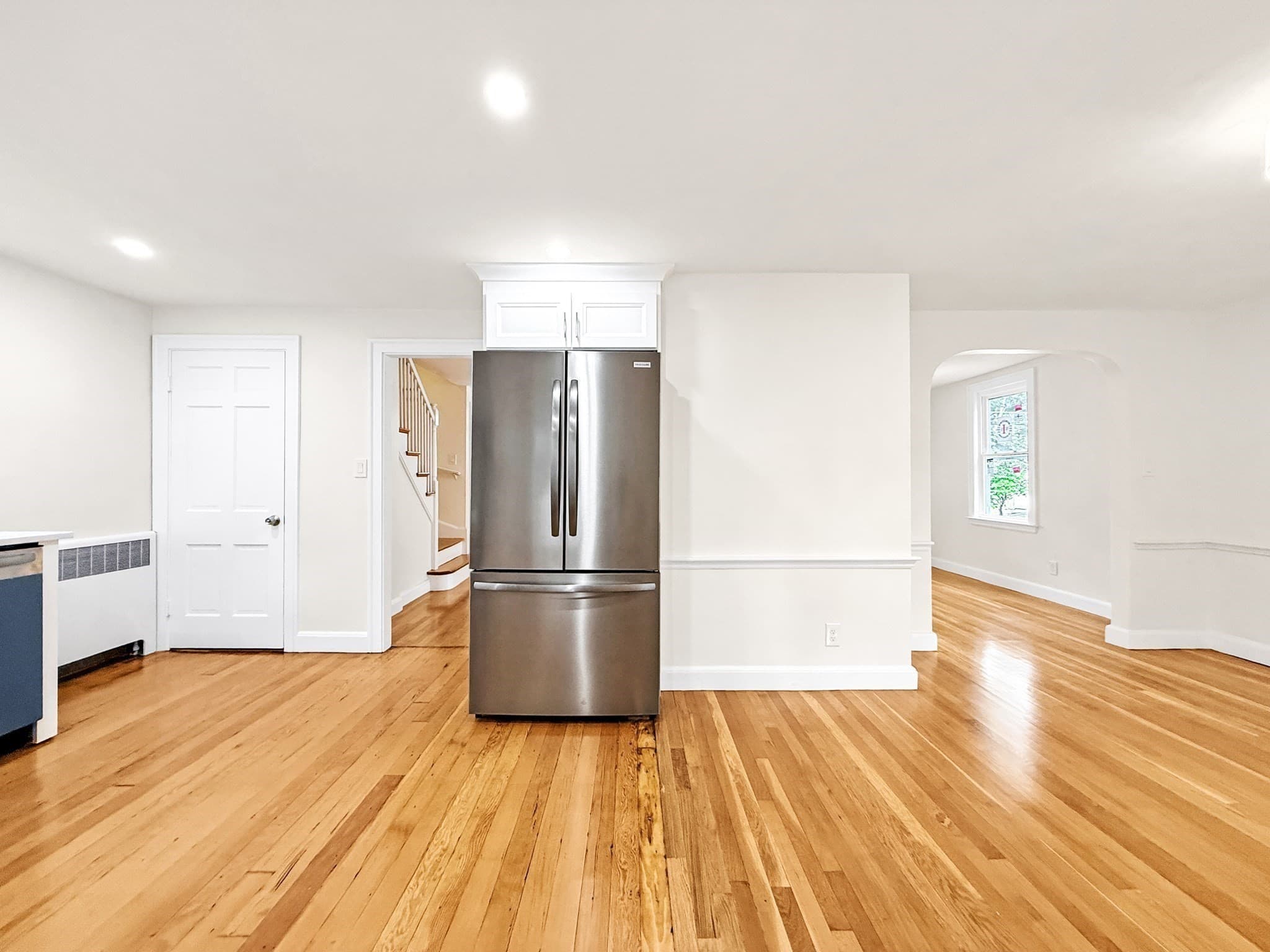 Single Family Residence at 32 Grant Rd, Lynn MA 01904, Lynn, photo 10 of 38