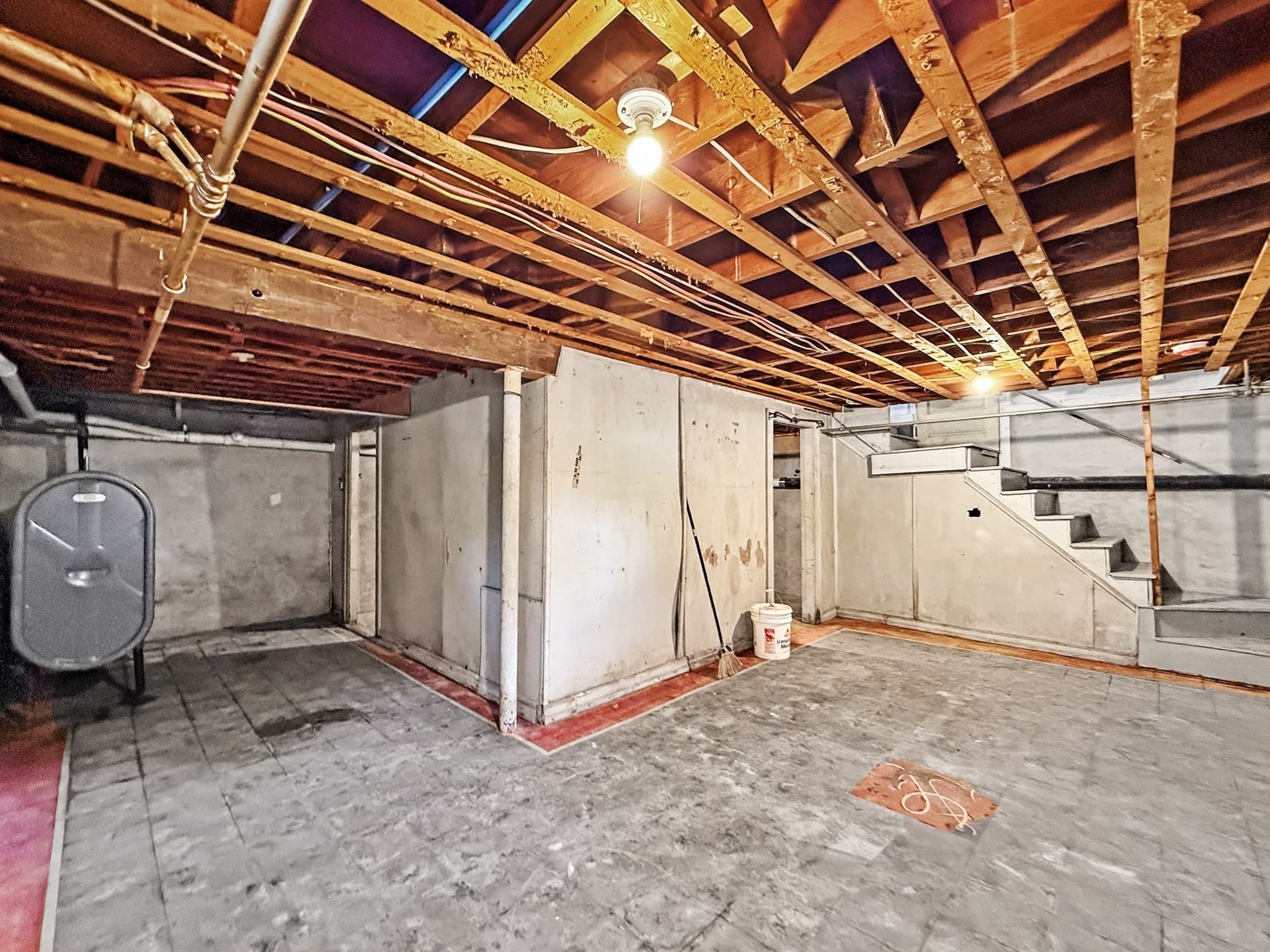 Single Family Residence at 32 Grant Rd, Lynn MA 01904, photo 40 of 42