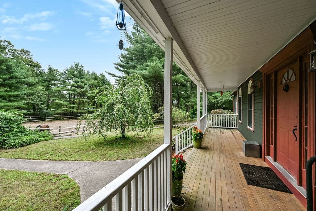 Single Family Residence at 197 East St, Duxbury MA 02332, Duxbury, photo 6 of 42