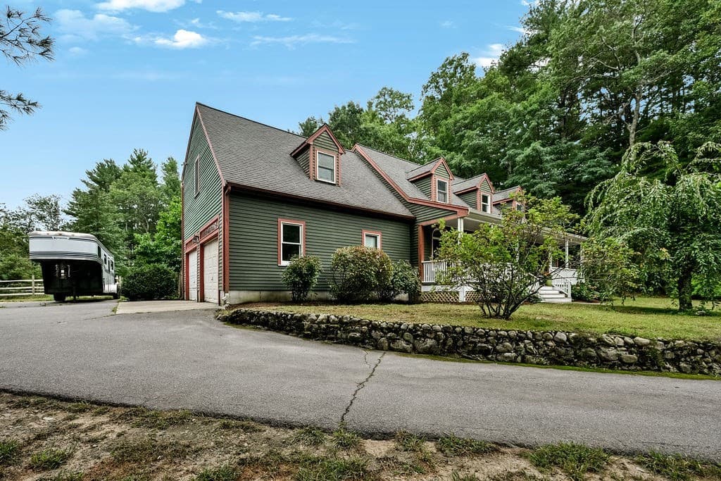 Single Family Residence at 197 East St, Duxbury MA 02332, Duxbury, photo 5 of 42