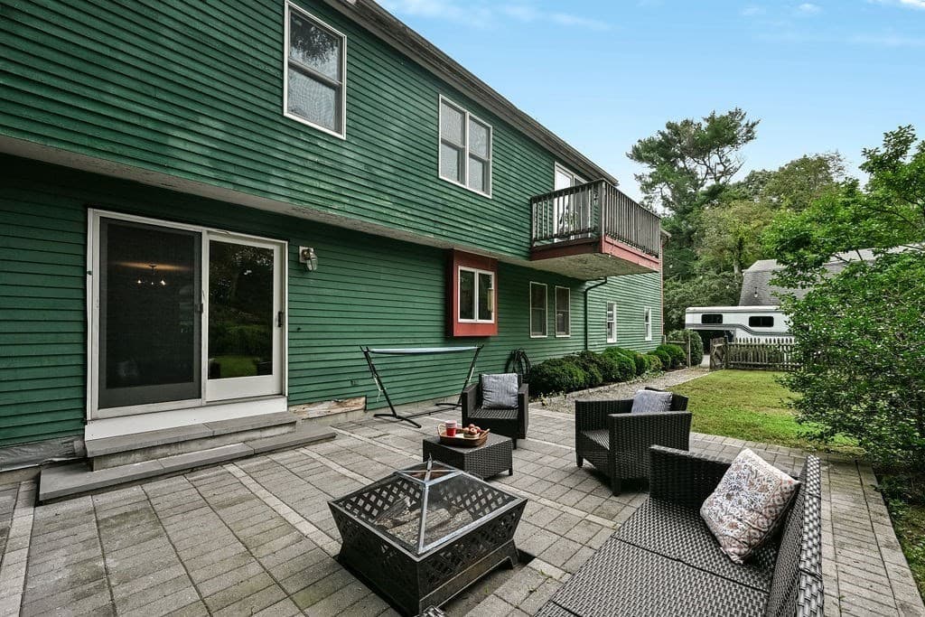 Single Family Residence at 197 East St, Duxbury MA 02332, Duxbury, photo 9 of 42