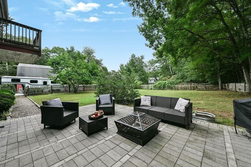 Single Family Residence at 197 East St, Duxbury MA 02332, Duxbury, photo 10 of 42