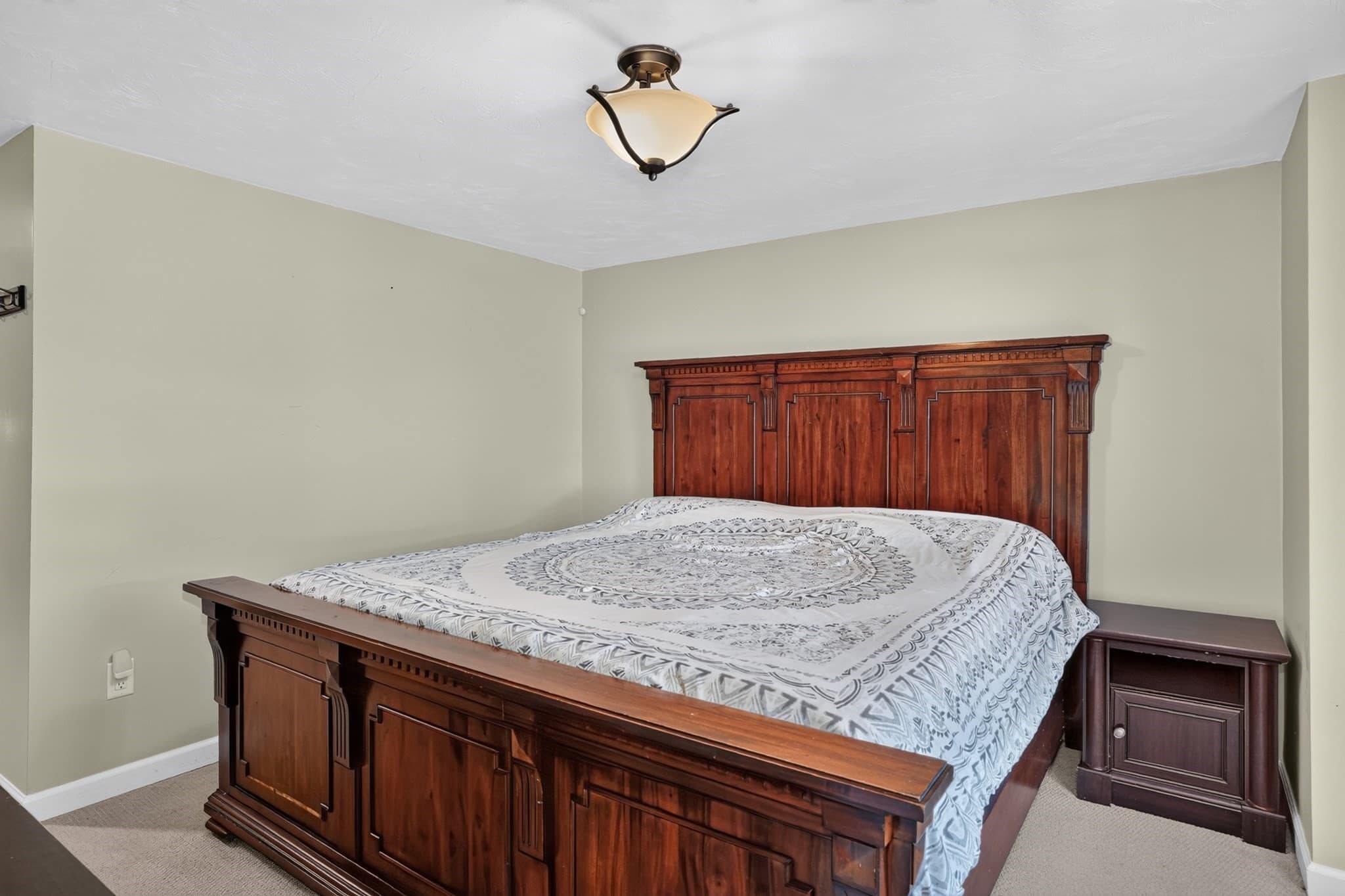 Single Family Residence at 71 River St, Leominster MA 01453, Leominster, photo 14 of 34