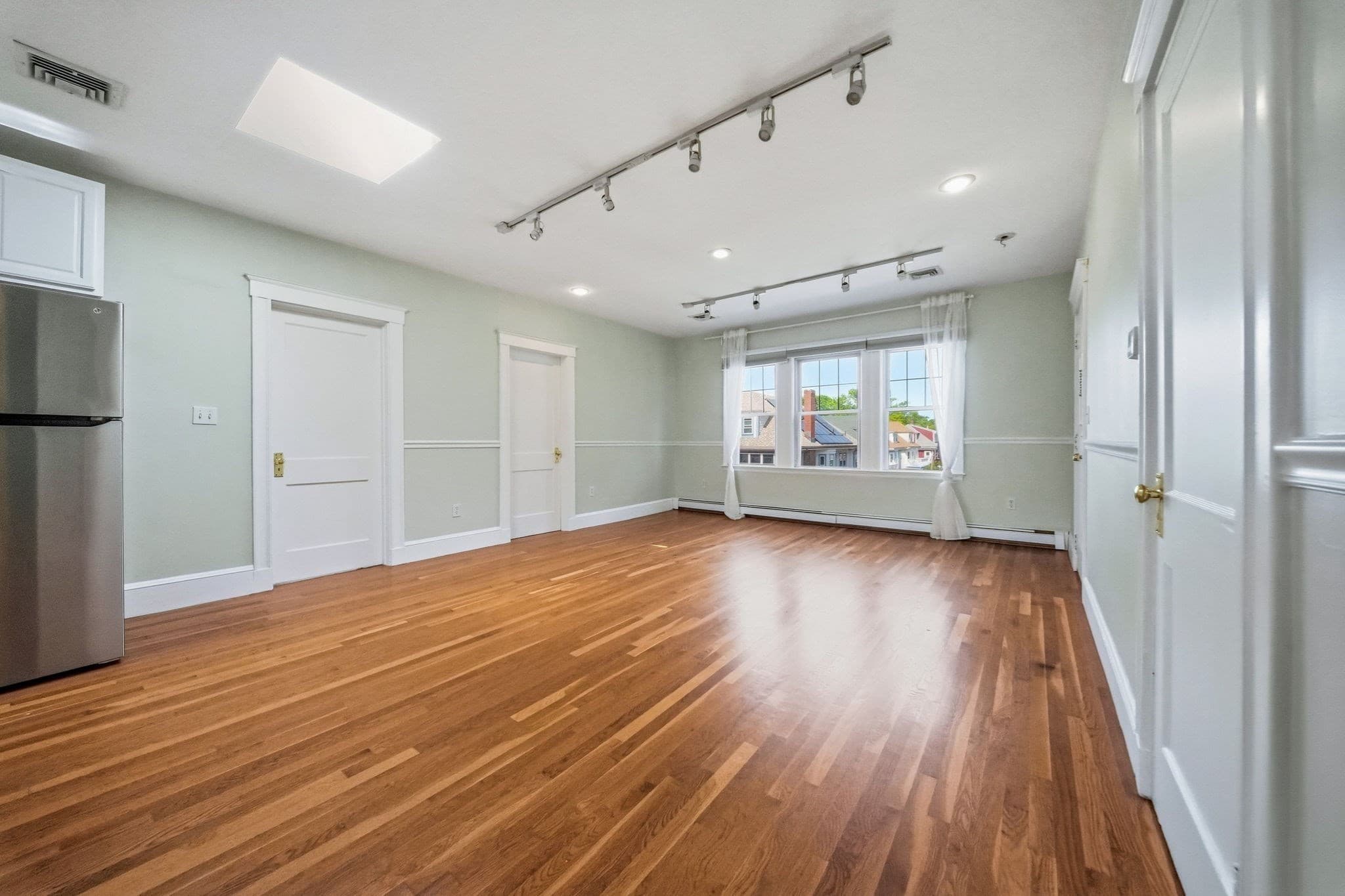 Condominium at 103 Welles Ave # 3R, Boston MA 02124, Boston, photo 5 of 26