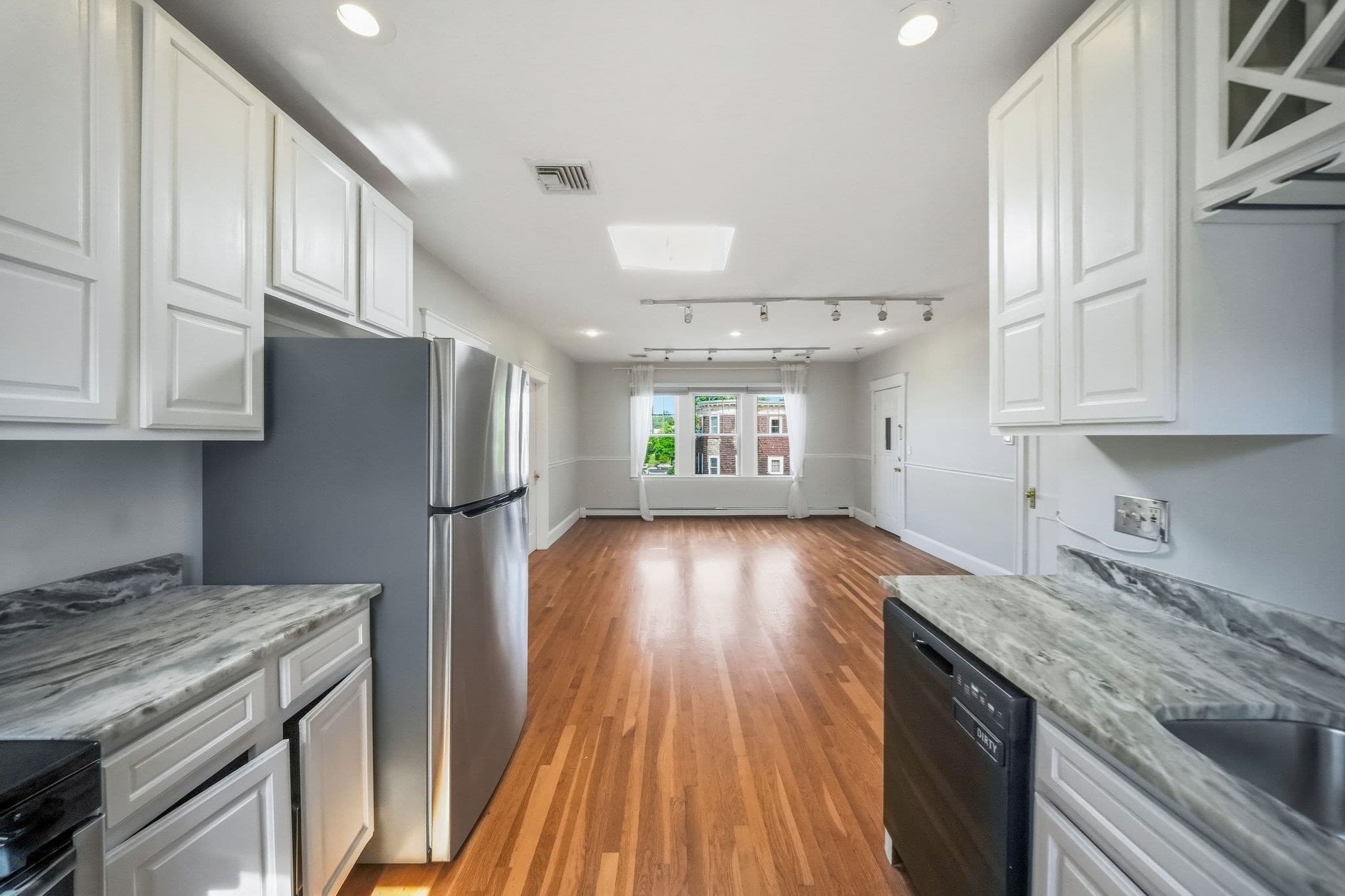 Condominium at 103 Welles Ave # 3R, Boston MA 02124, Boston, photo 15 of 26