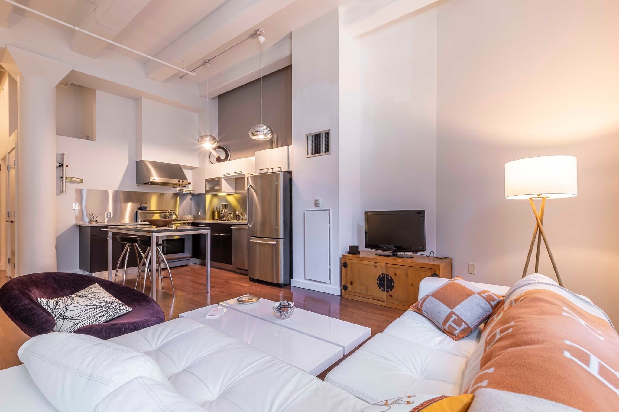 Condominium at 88 Kingston St # 2D, Boston MA 02111, Boston, photo 2 of 26