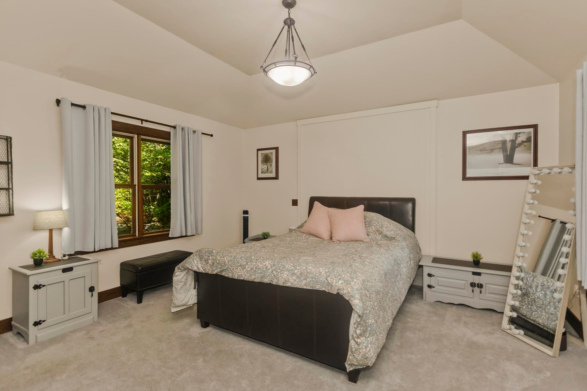 Single Family Residence at 668 North Farms Road, Northampton MA 01062, Northampton, photo 13 of 42
